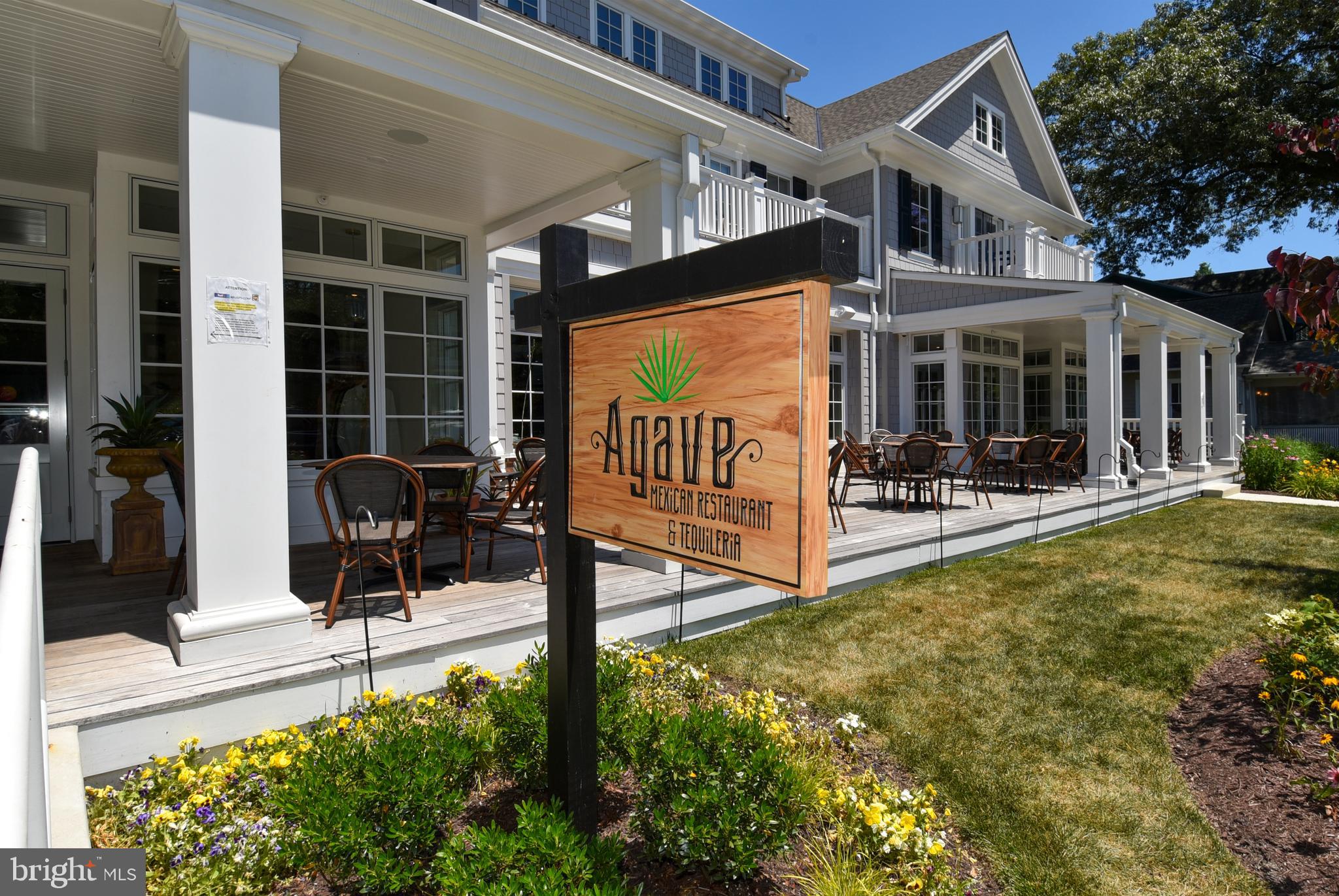 MARINERS COVE - Residential Lease