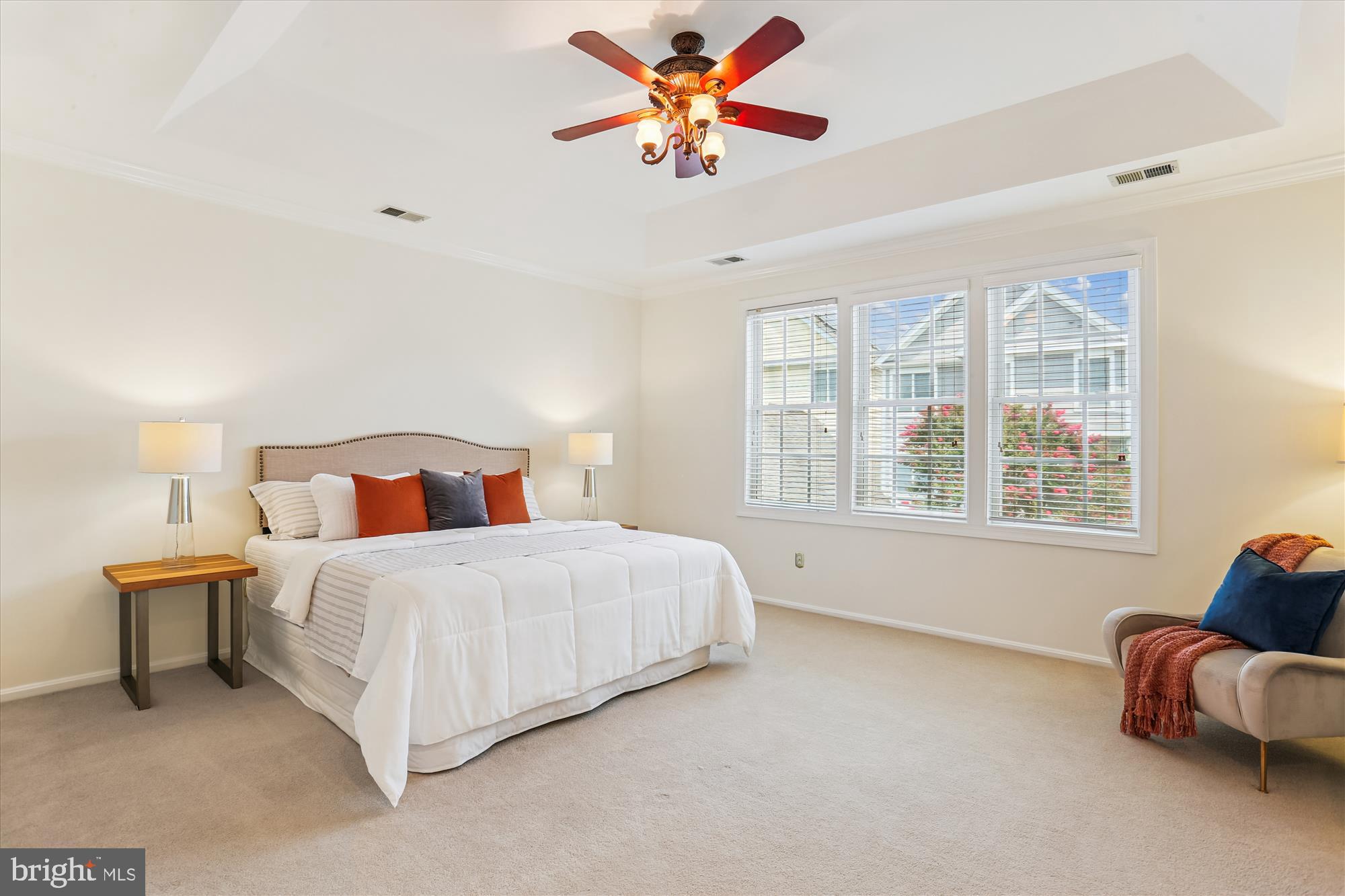 LAKELANDS - Residential