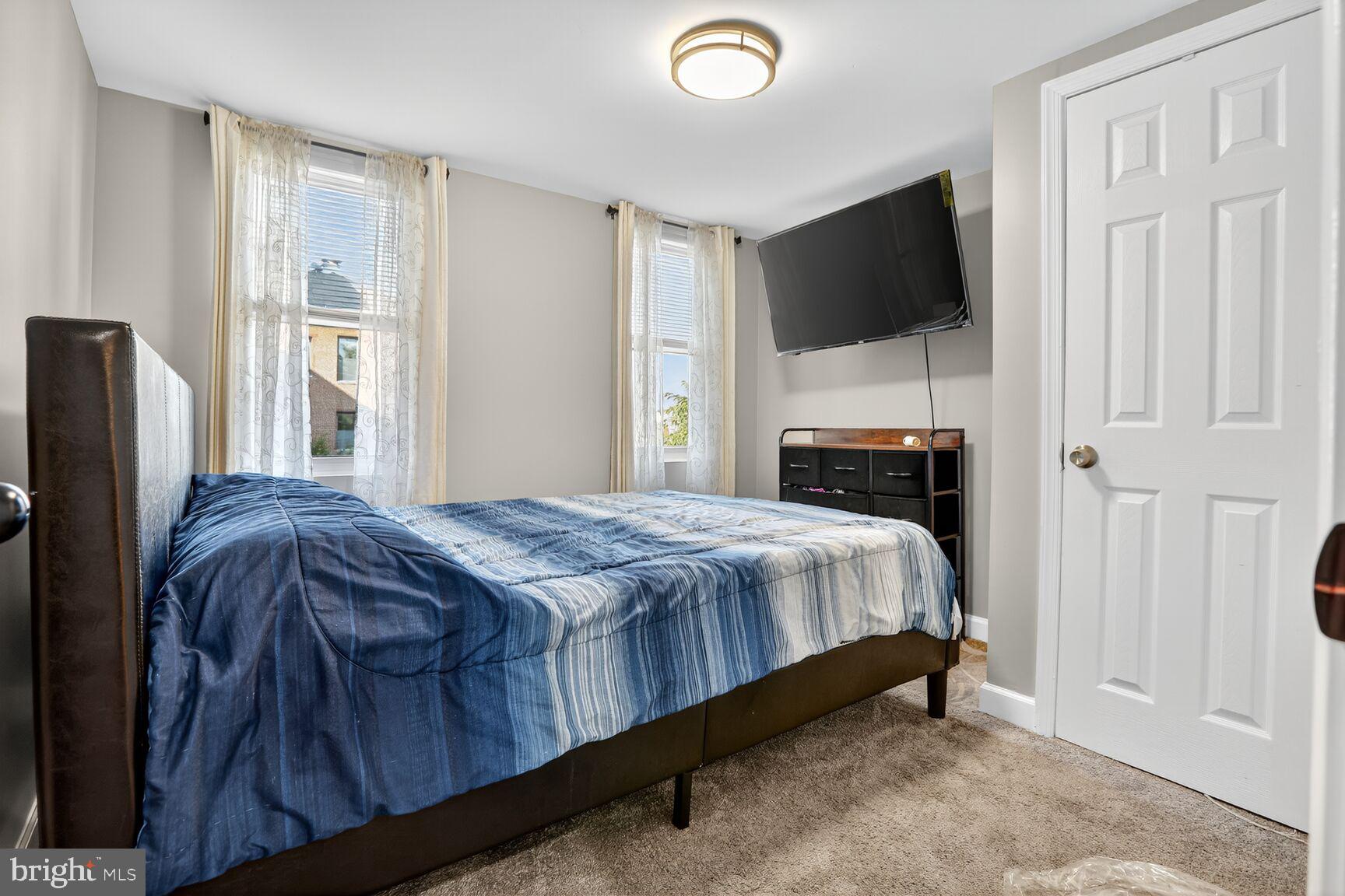 OLIVER - Residential