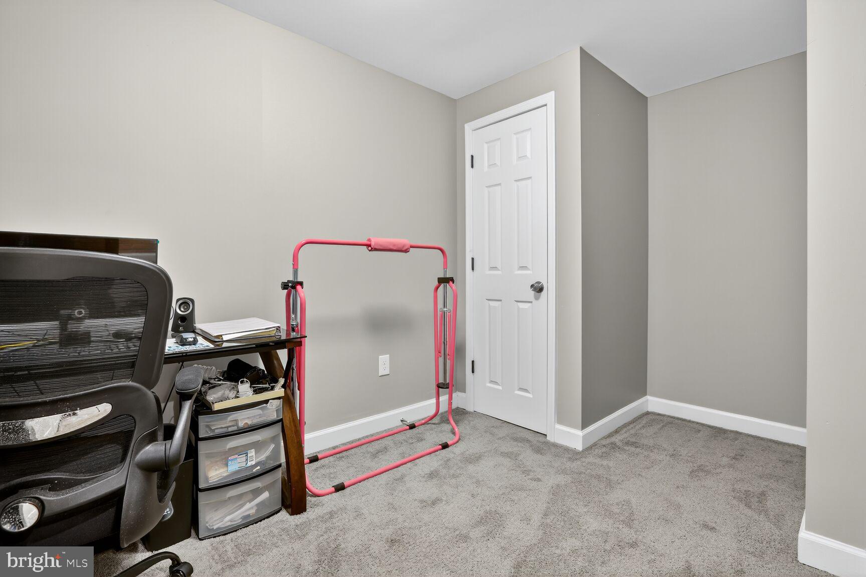 OLIVER - Residential