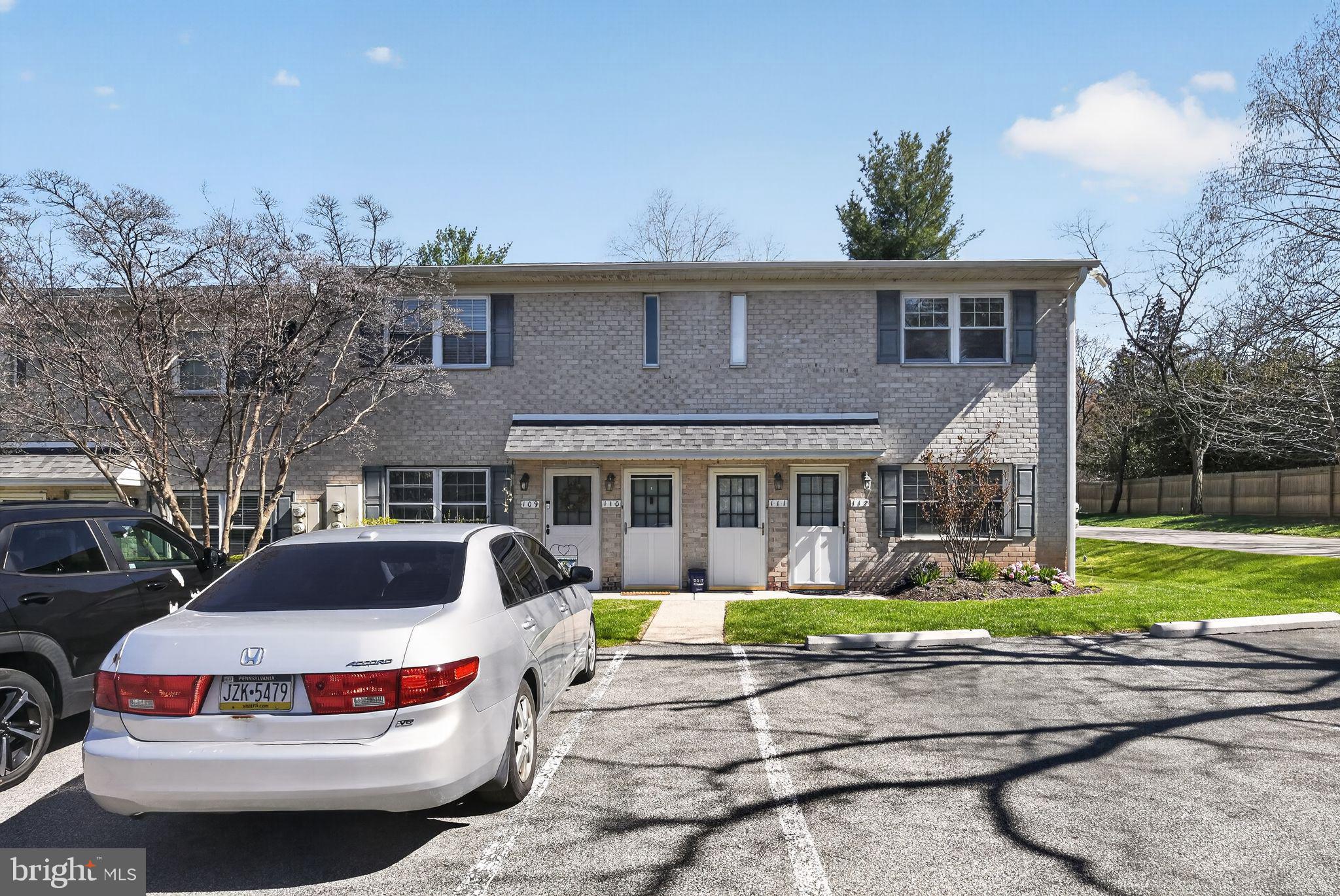 BUTLER PARK CONDO - Residential