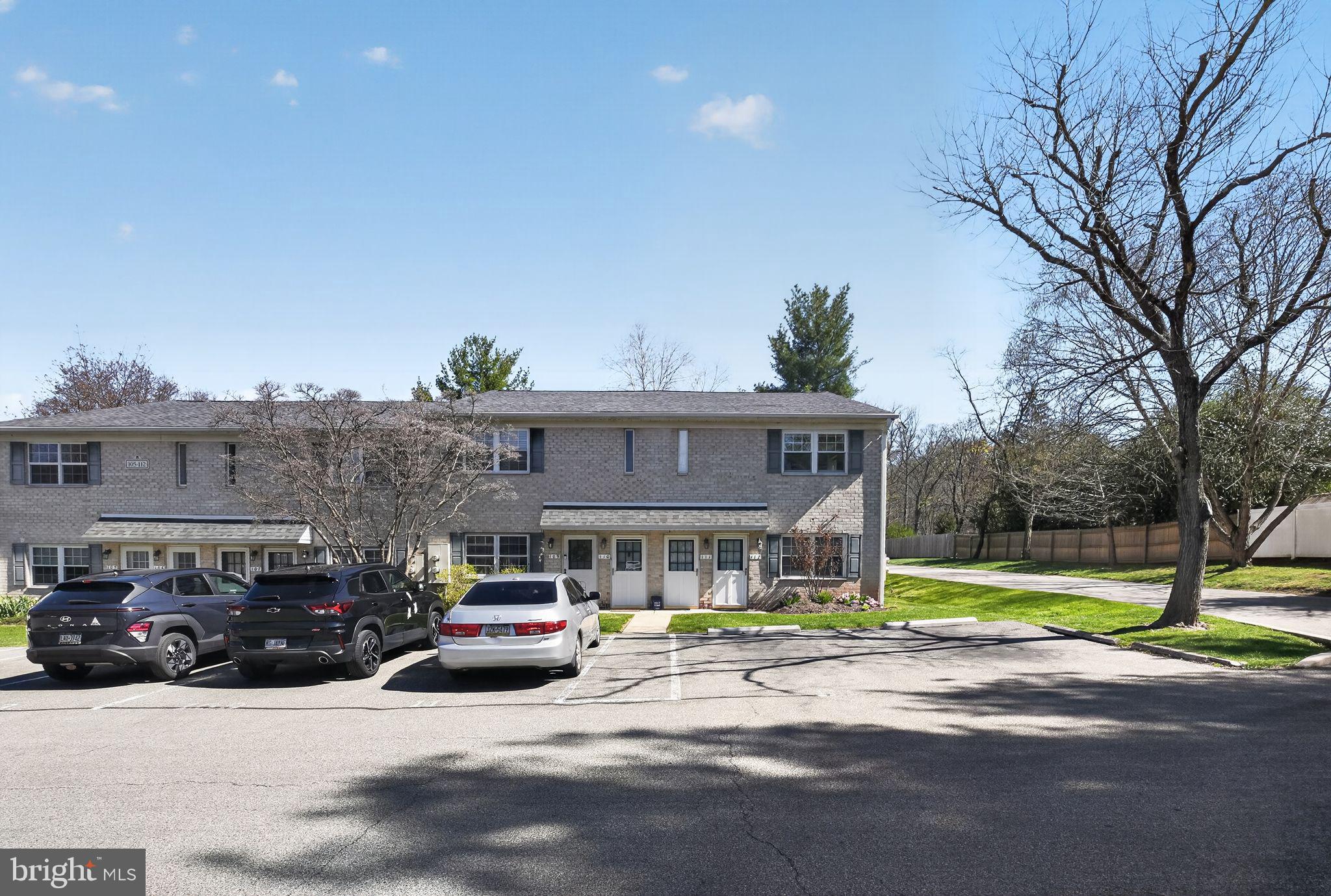 BUTLER PARK CONDO - Residential