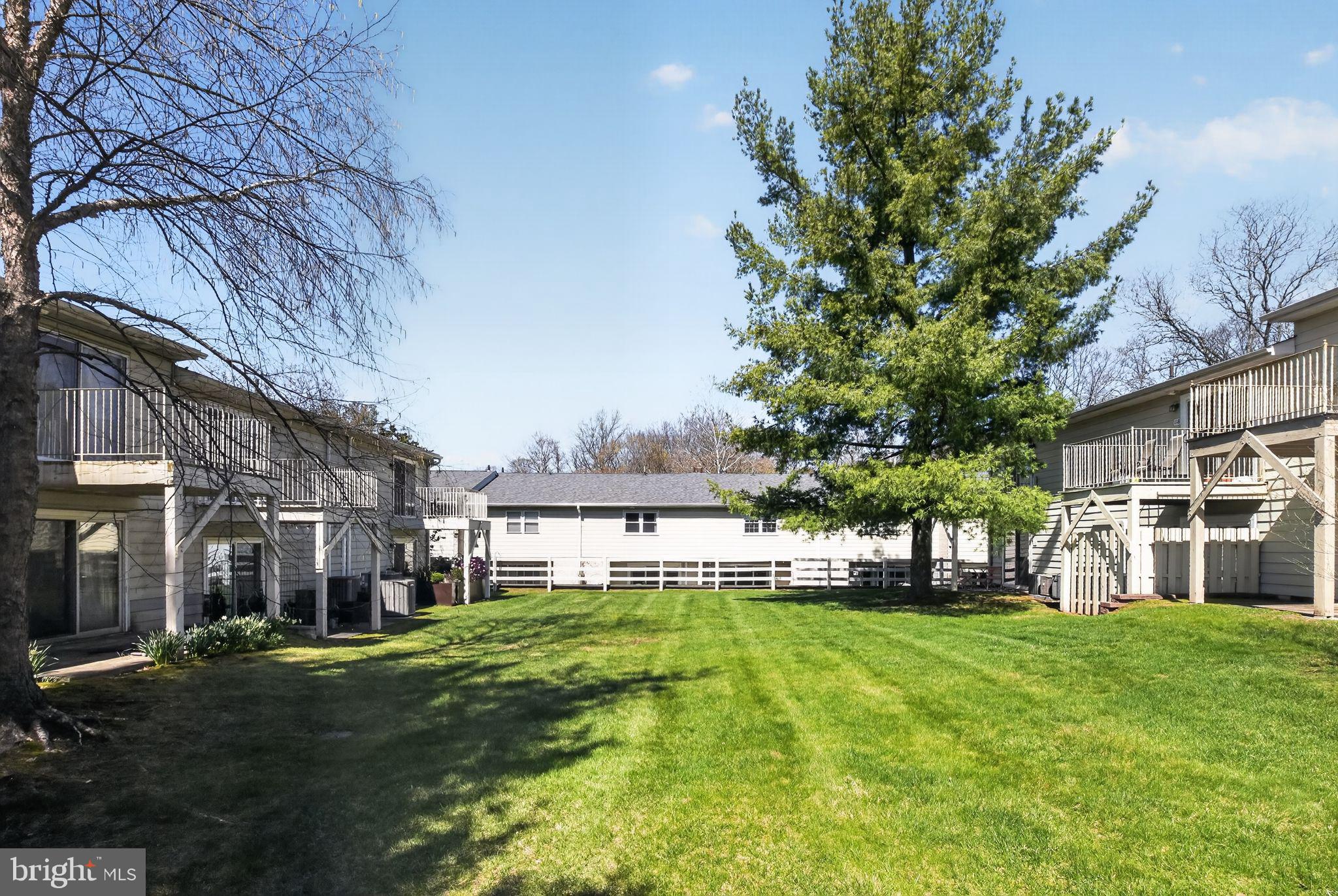 BUTLER PARK CONDO - Residential