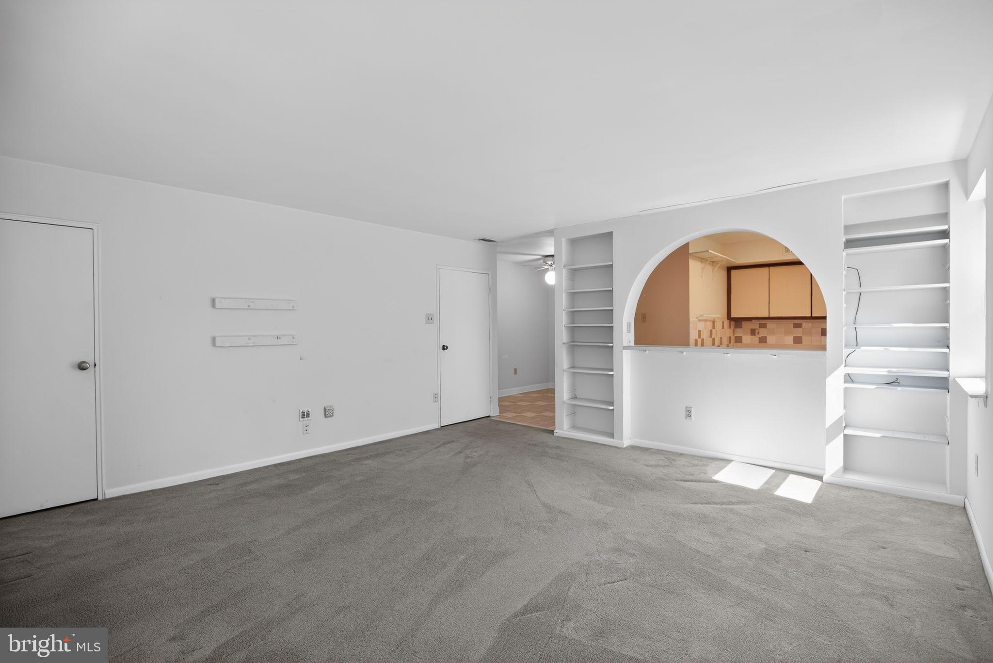 BUTLER PARK CONDO - Residential