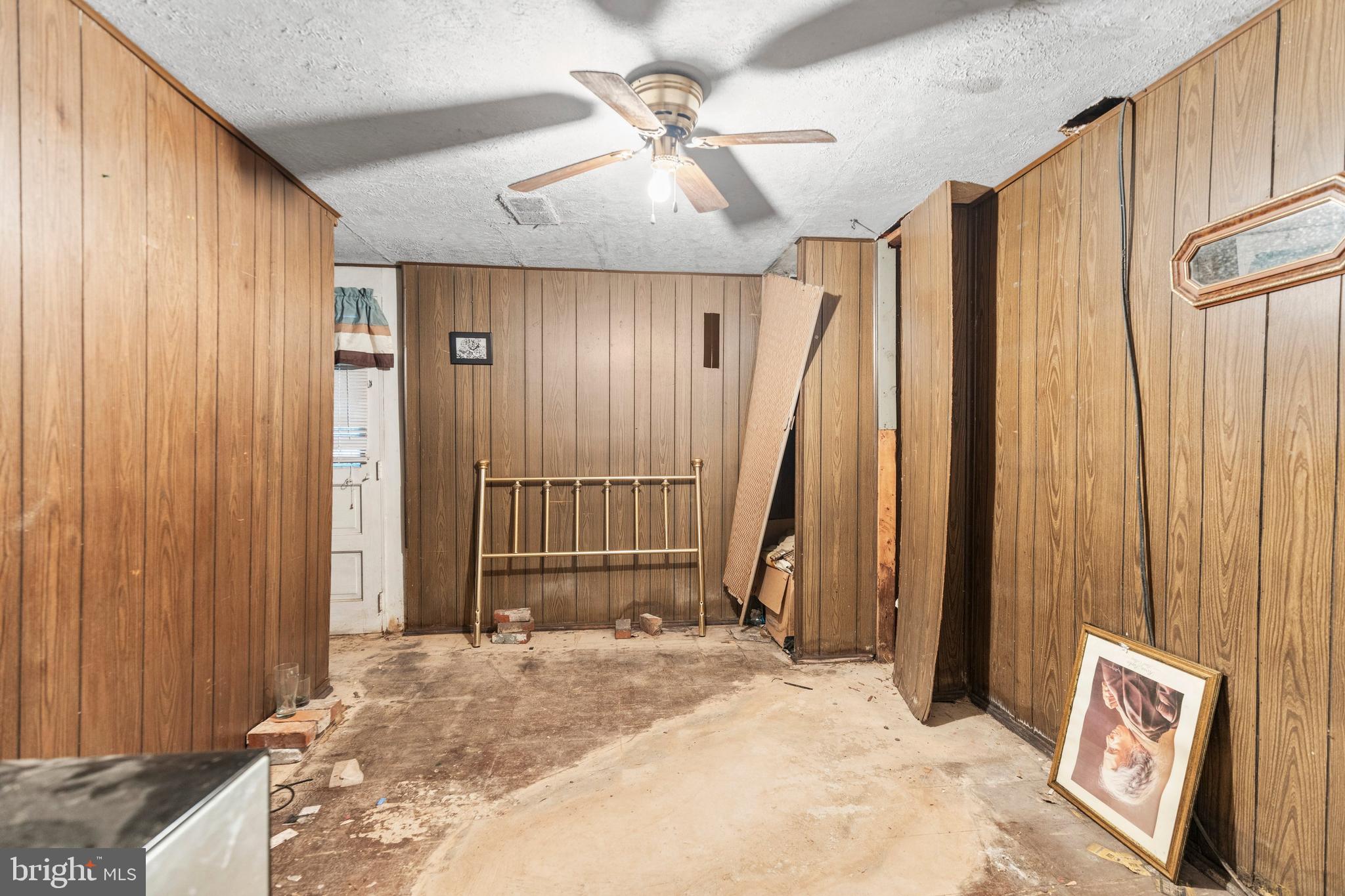 EAST COLUMBIA - Residential