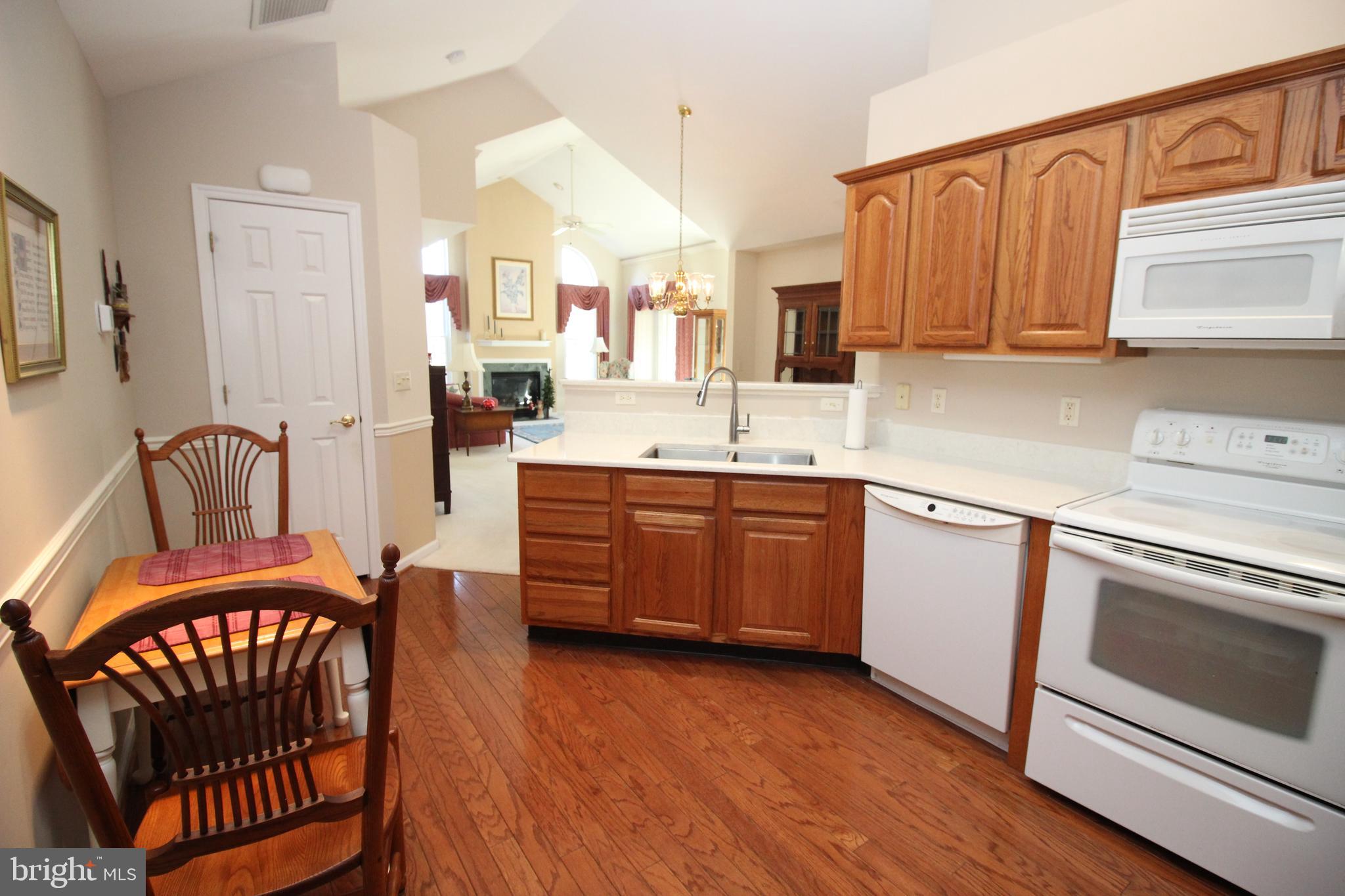 LIONSGATE - Residential