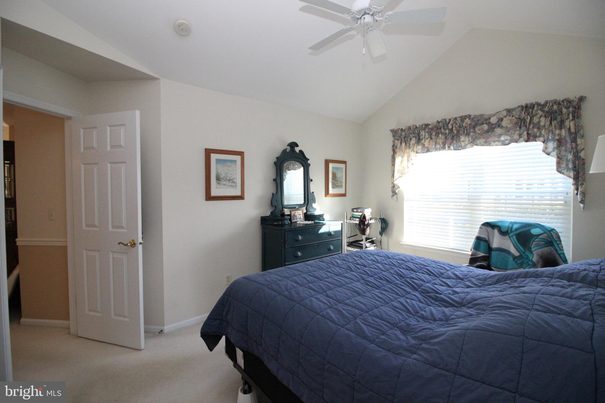 LIONSGATE - Residential