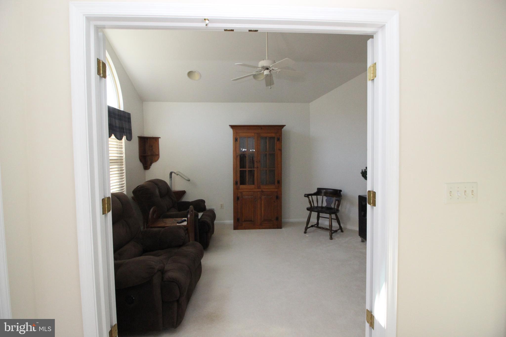 LIONSGATE - Residential