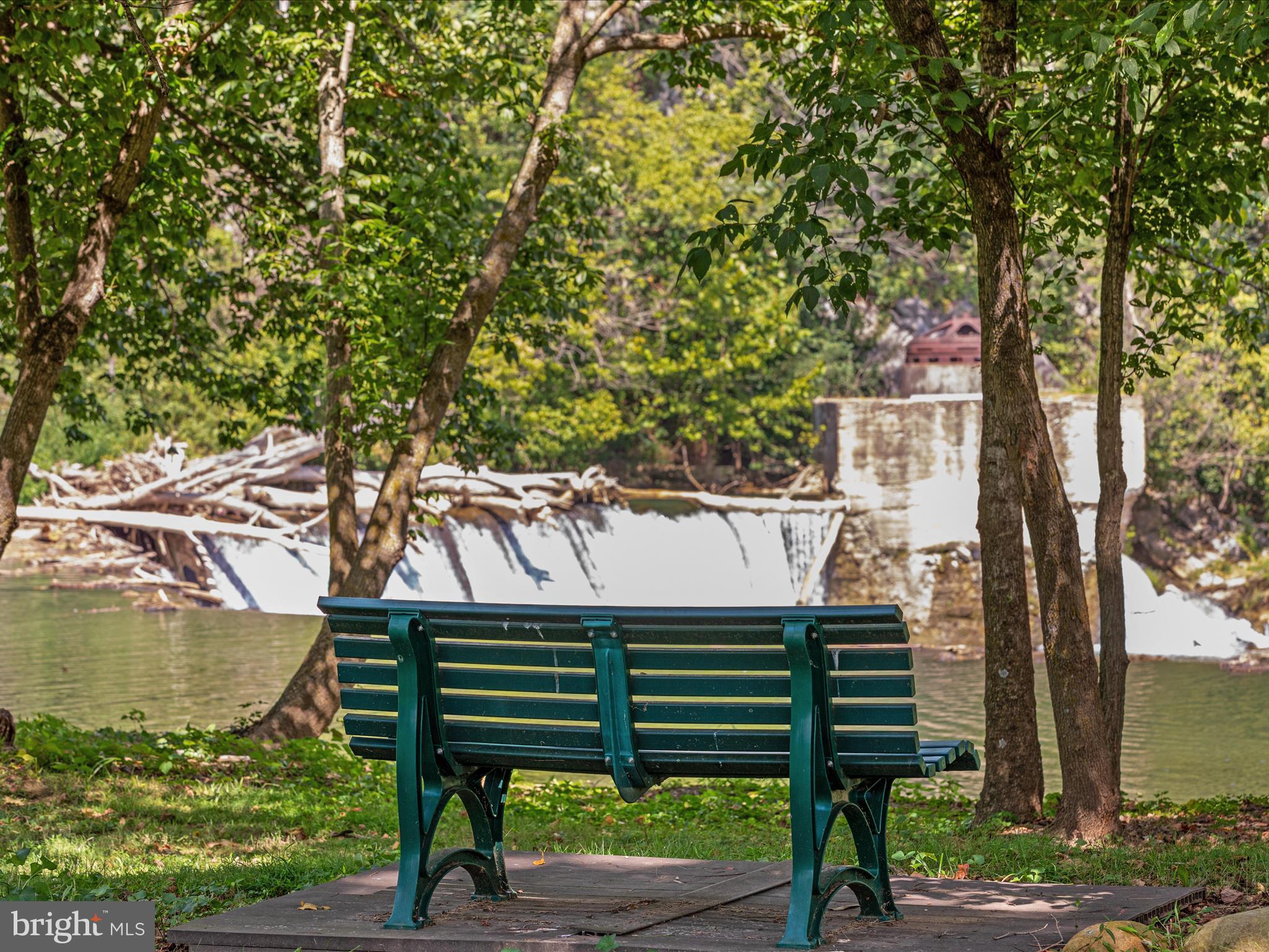 CLIFFSIDE - Residential