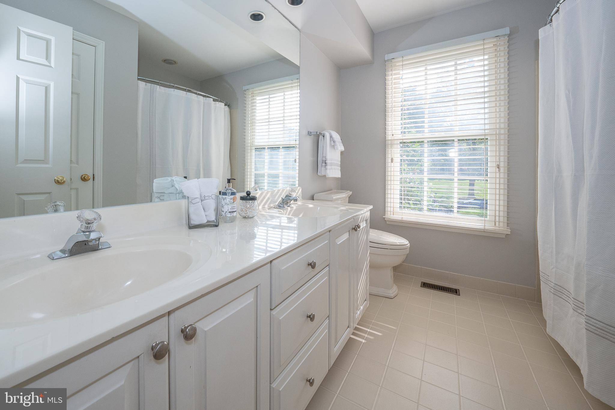 AVONWOOD - Residential