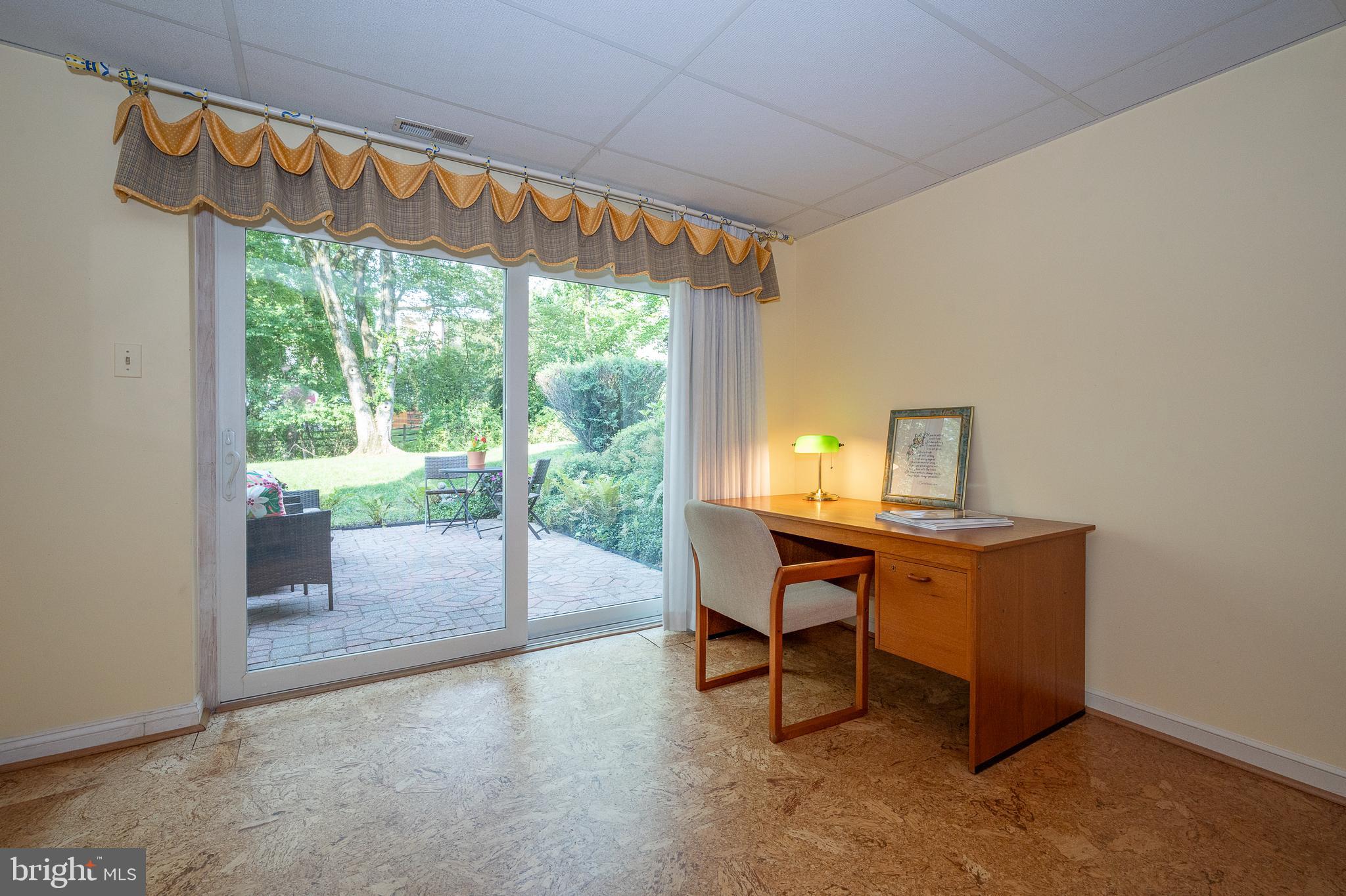 AVONWOOD - Residential