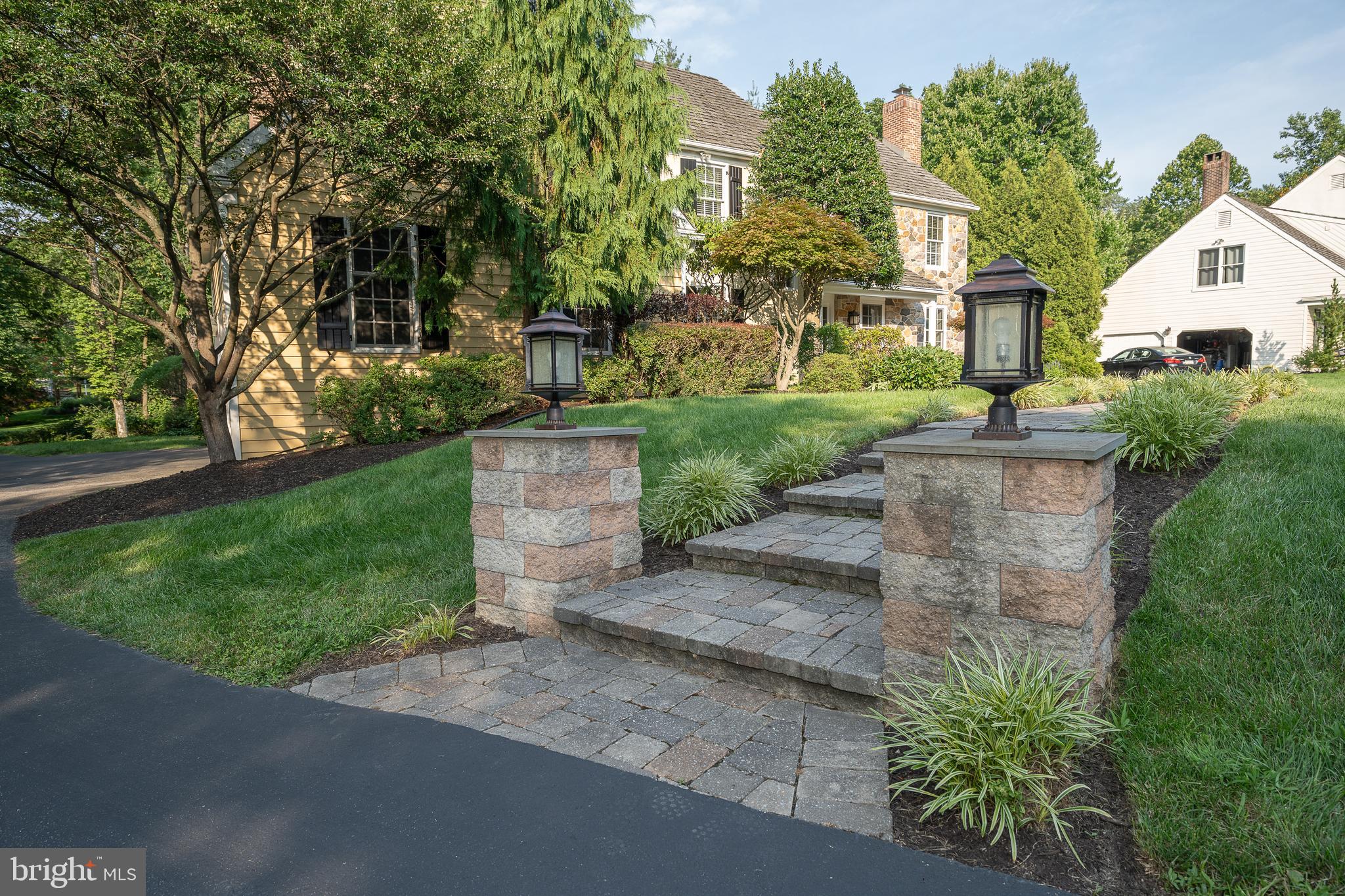 AVONWOOD - Residential