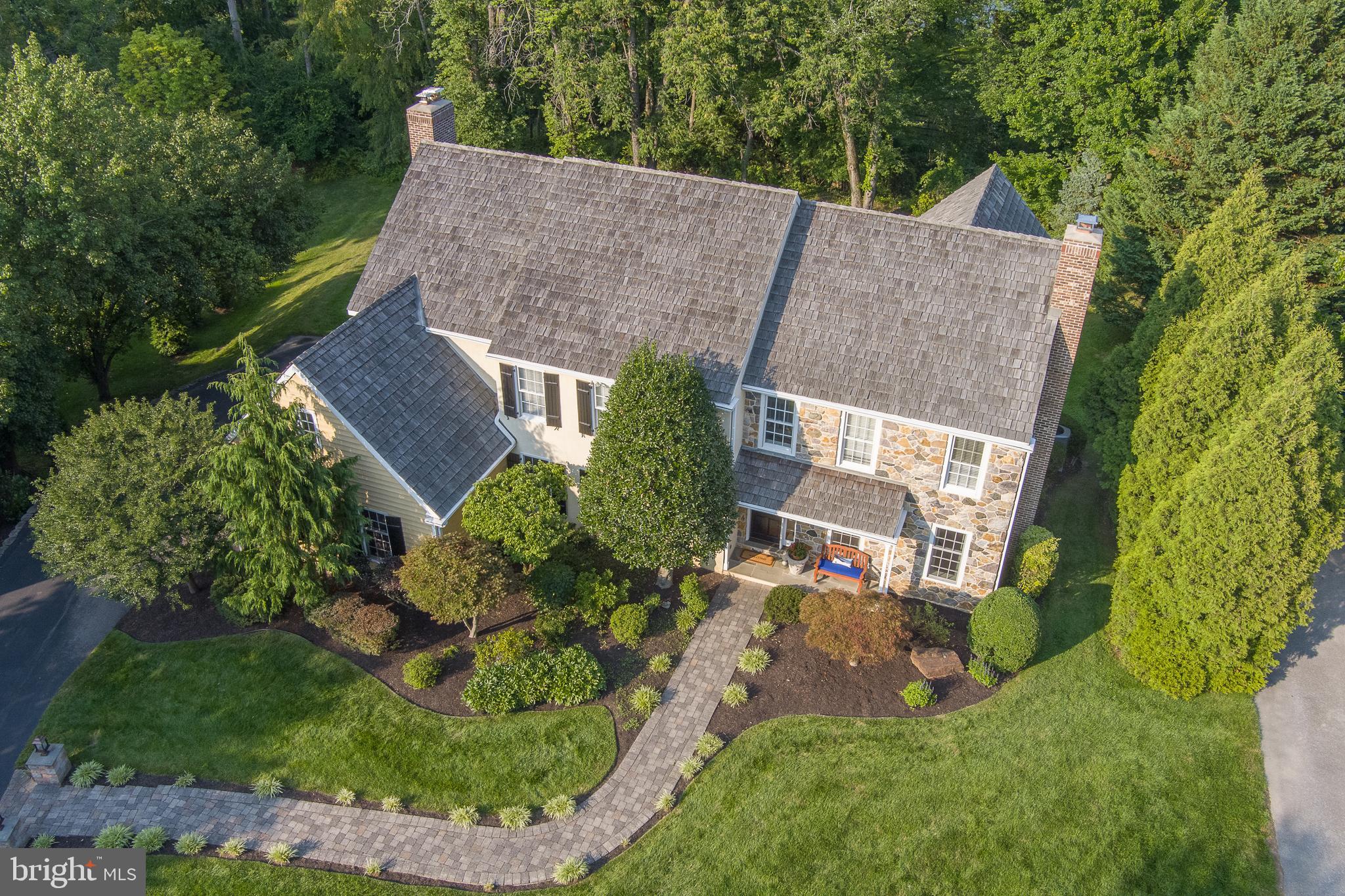 AVONWOOD - Residential