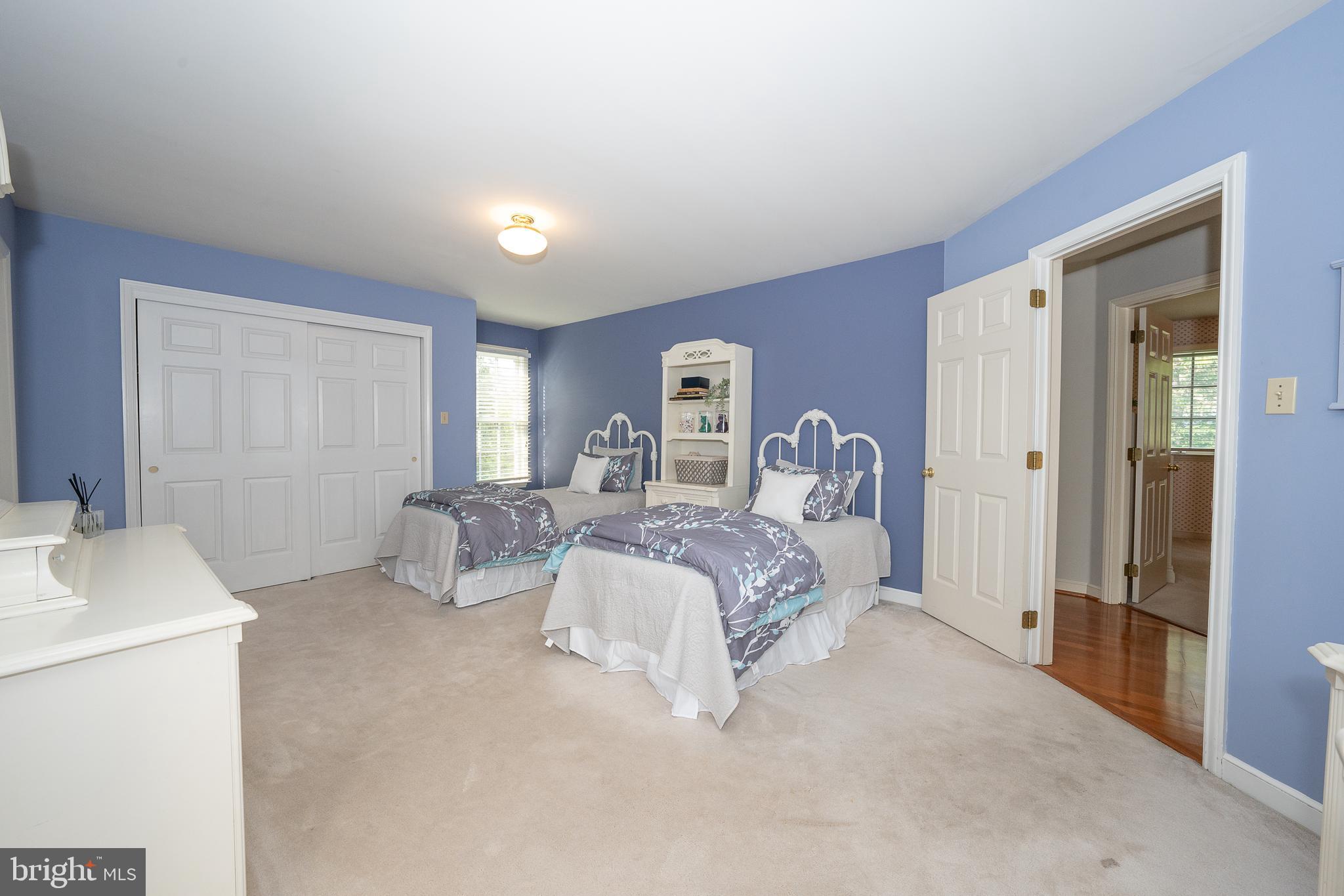 AVONWOOD - Residential