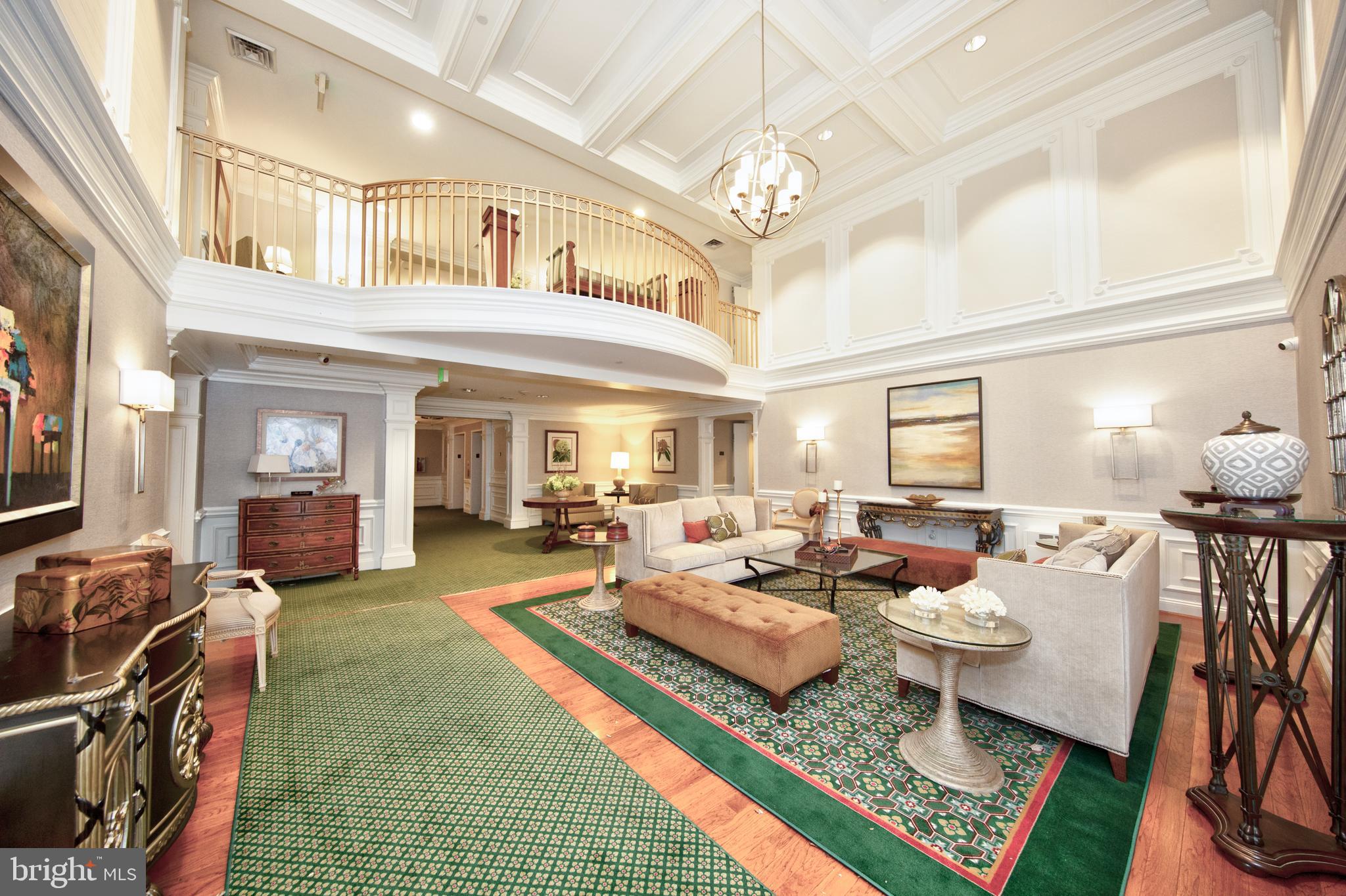 ROUNDWOOD RIDGE - Residential