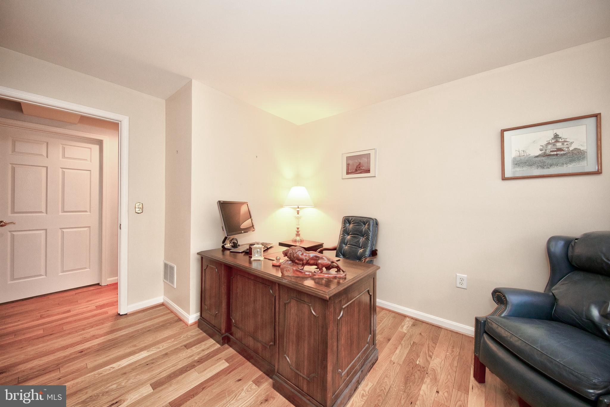 ROUNDWOOD RIDGE - Residential