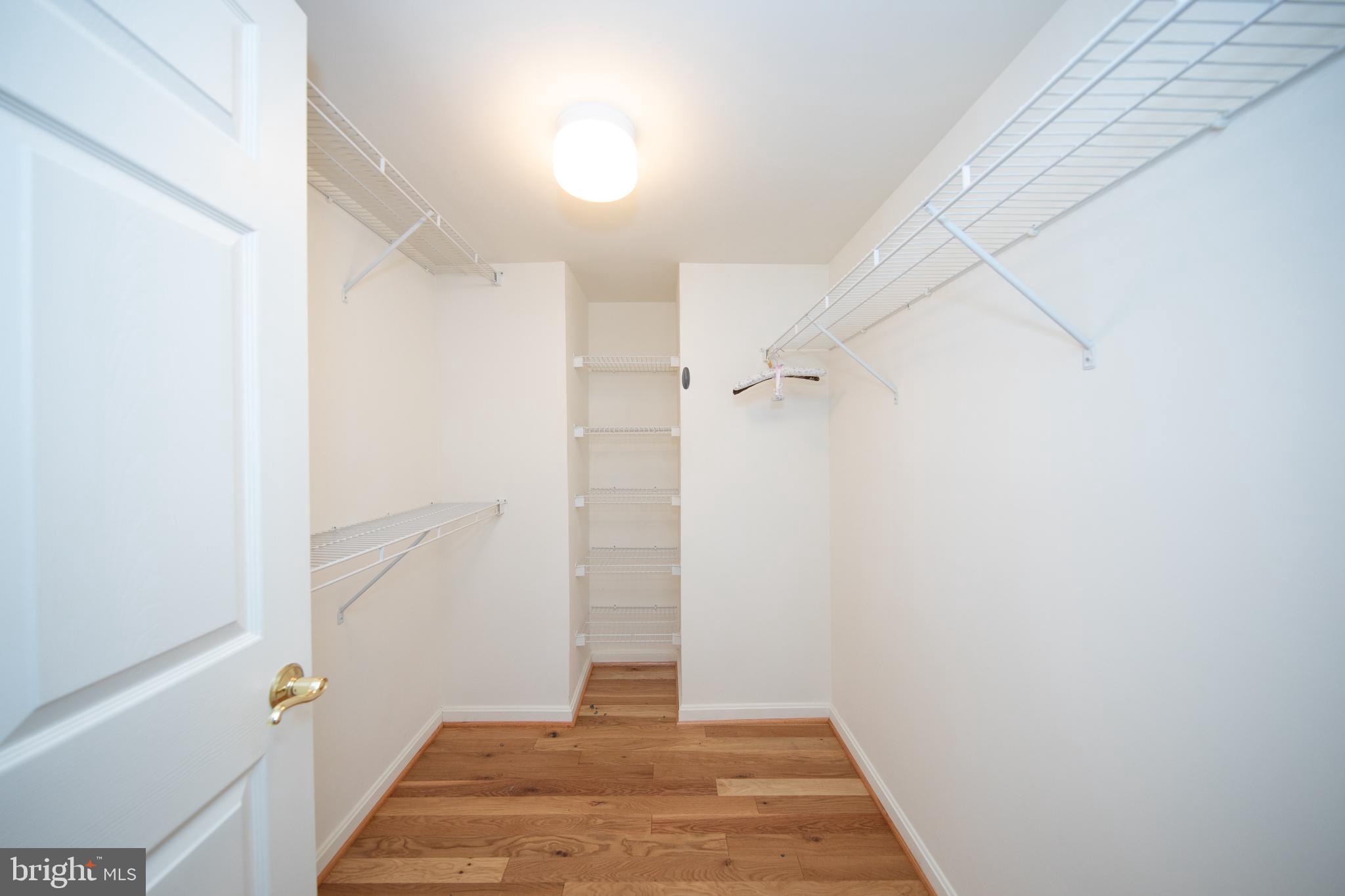 ROUNDWOOD RIDGE - Residential