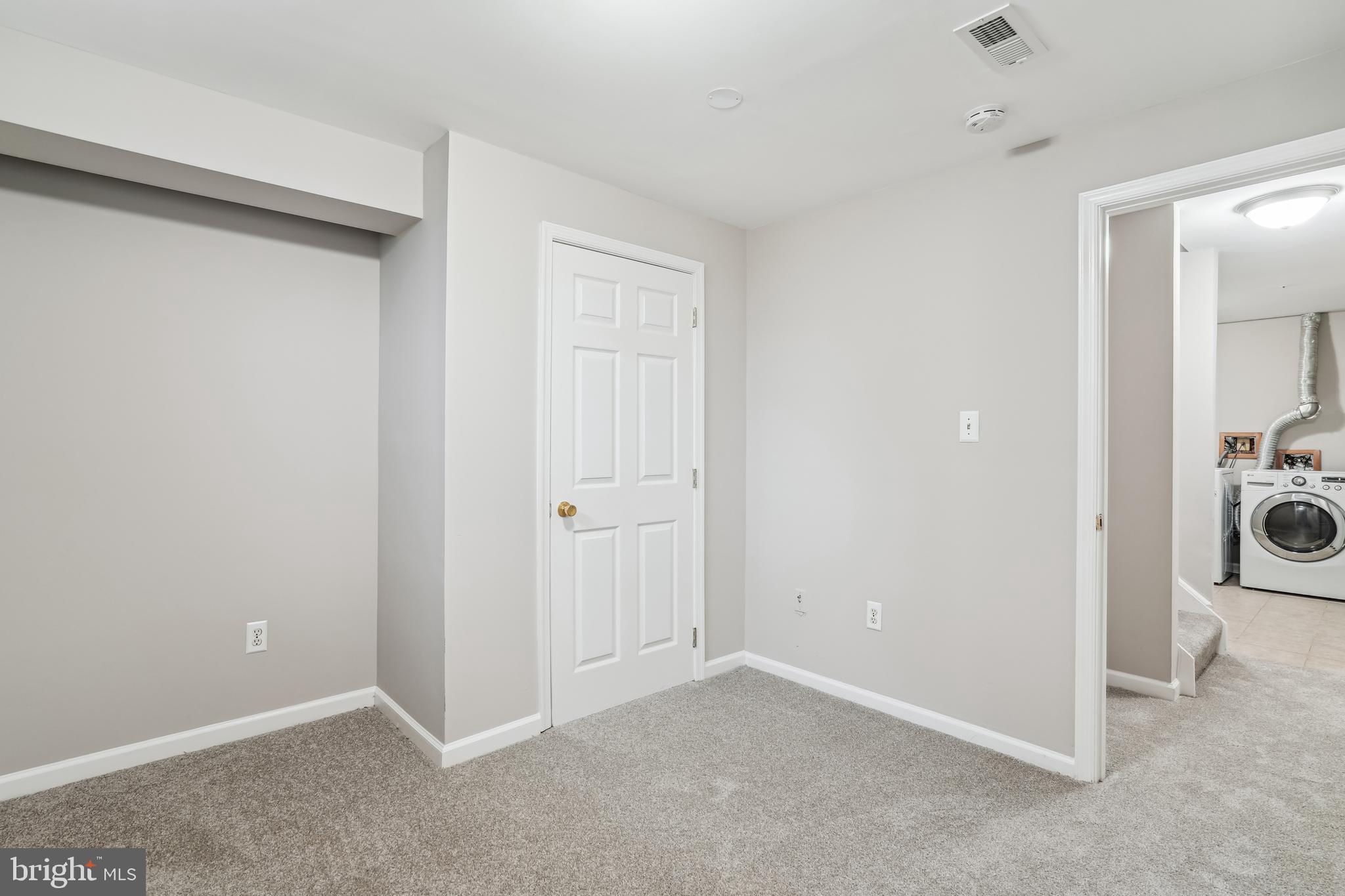 HOLLAWAY ESTATES - Residential