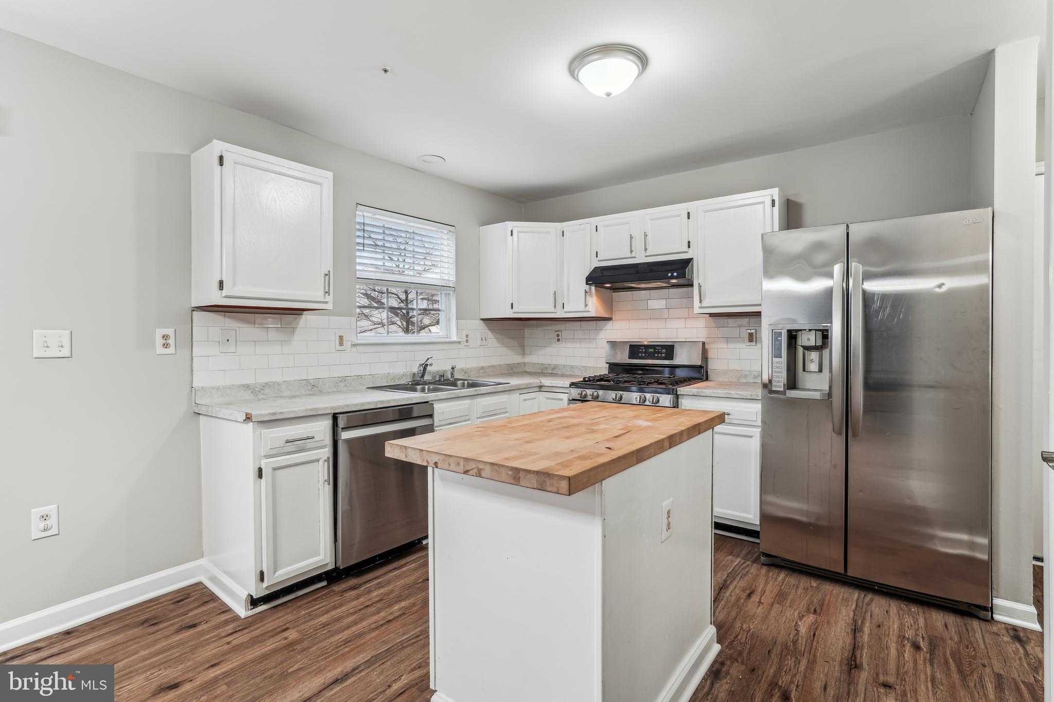 HOLLAWAY ESTATES - Residential