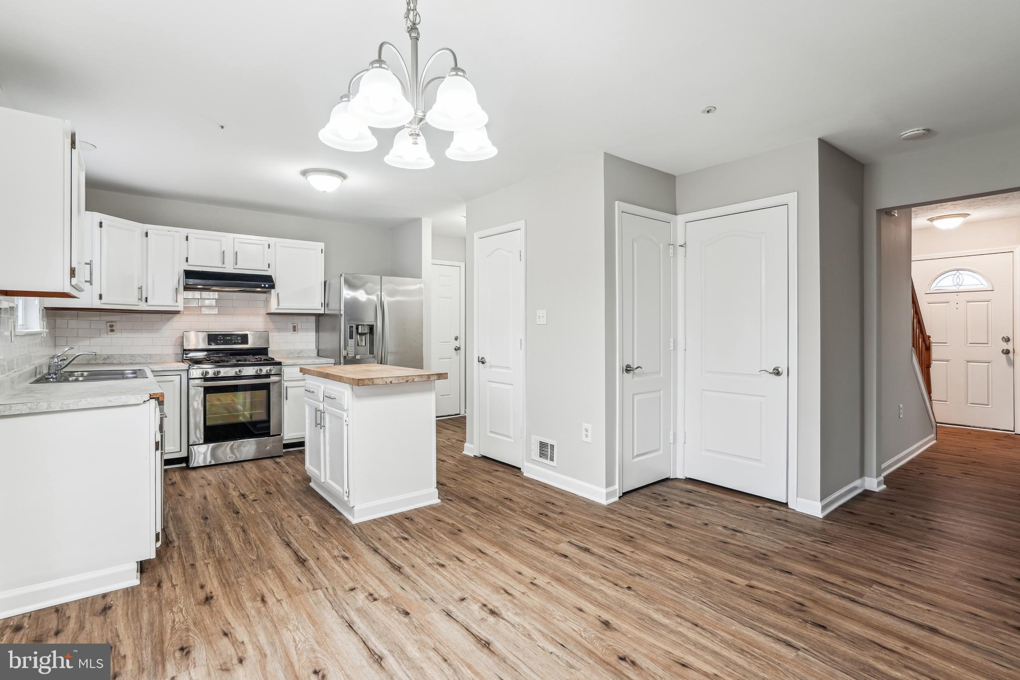 HOLLAWAY ESTATES - Residential