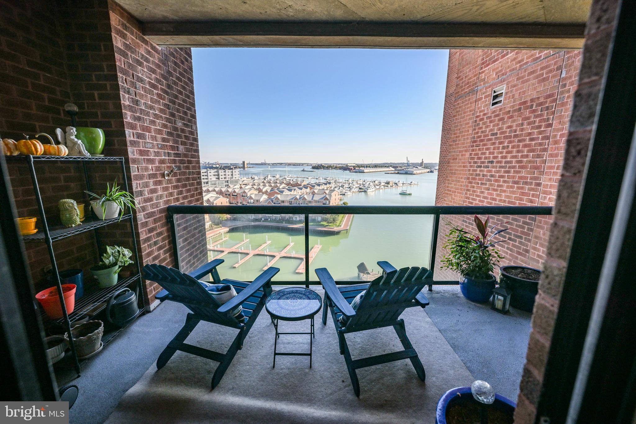 ANCHORAGE TOWERS - Residential