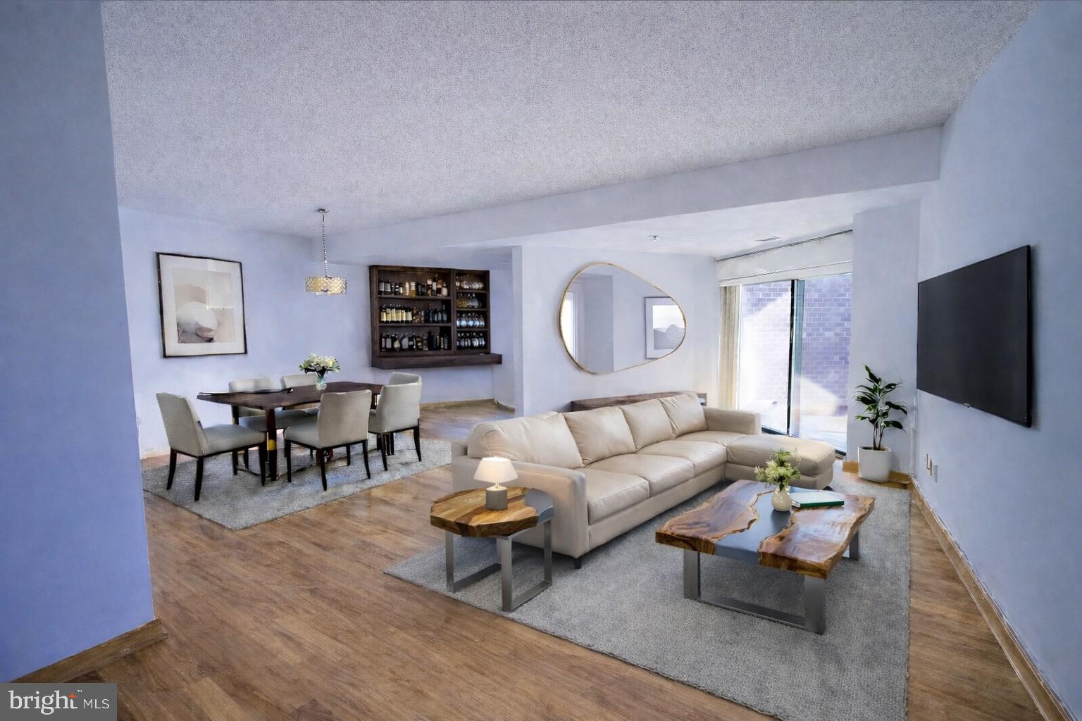 ANCHORAGE TOWERS - Residential