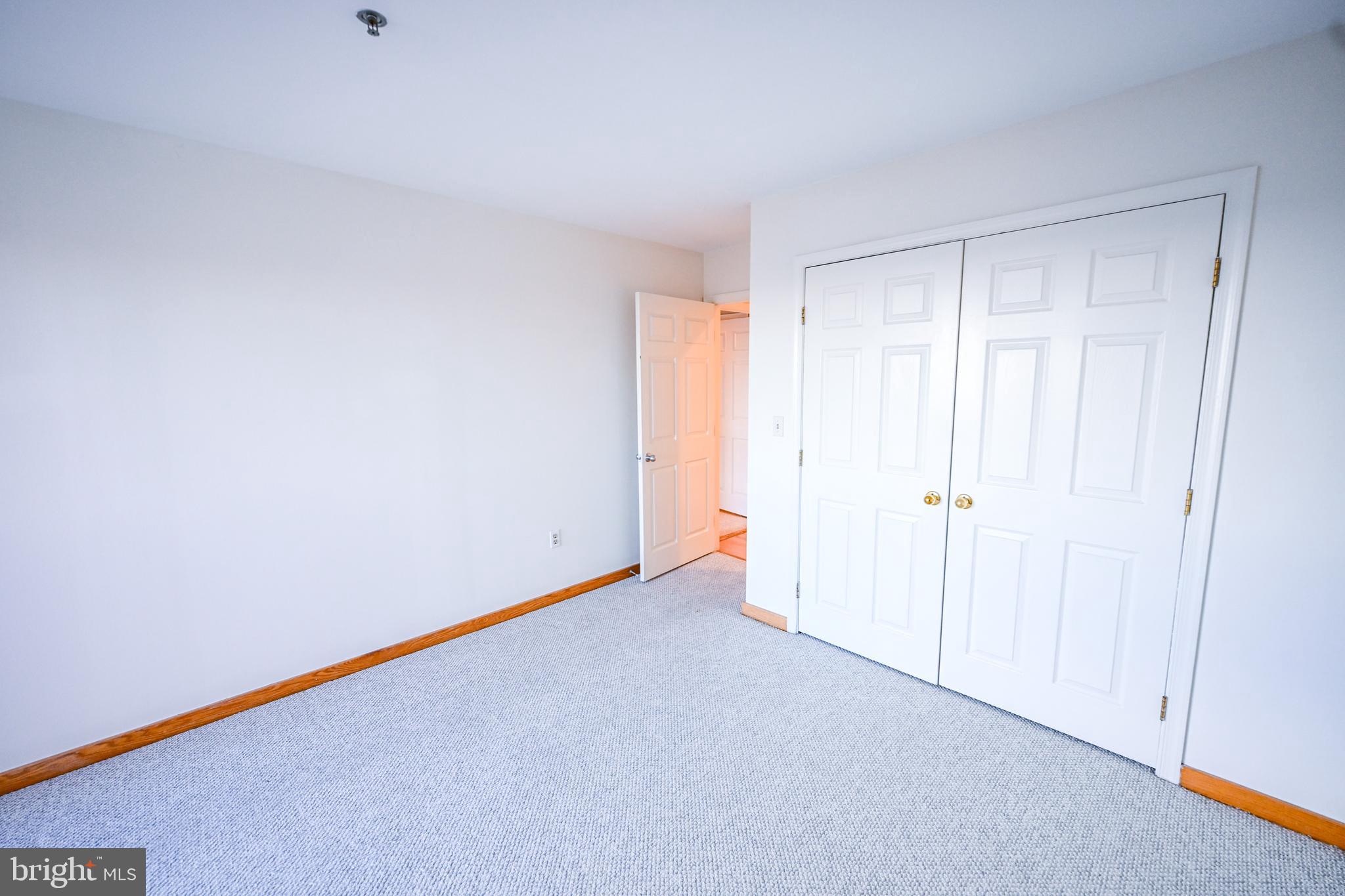 ANCHORAGE TOWERS - Residential