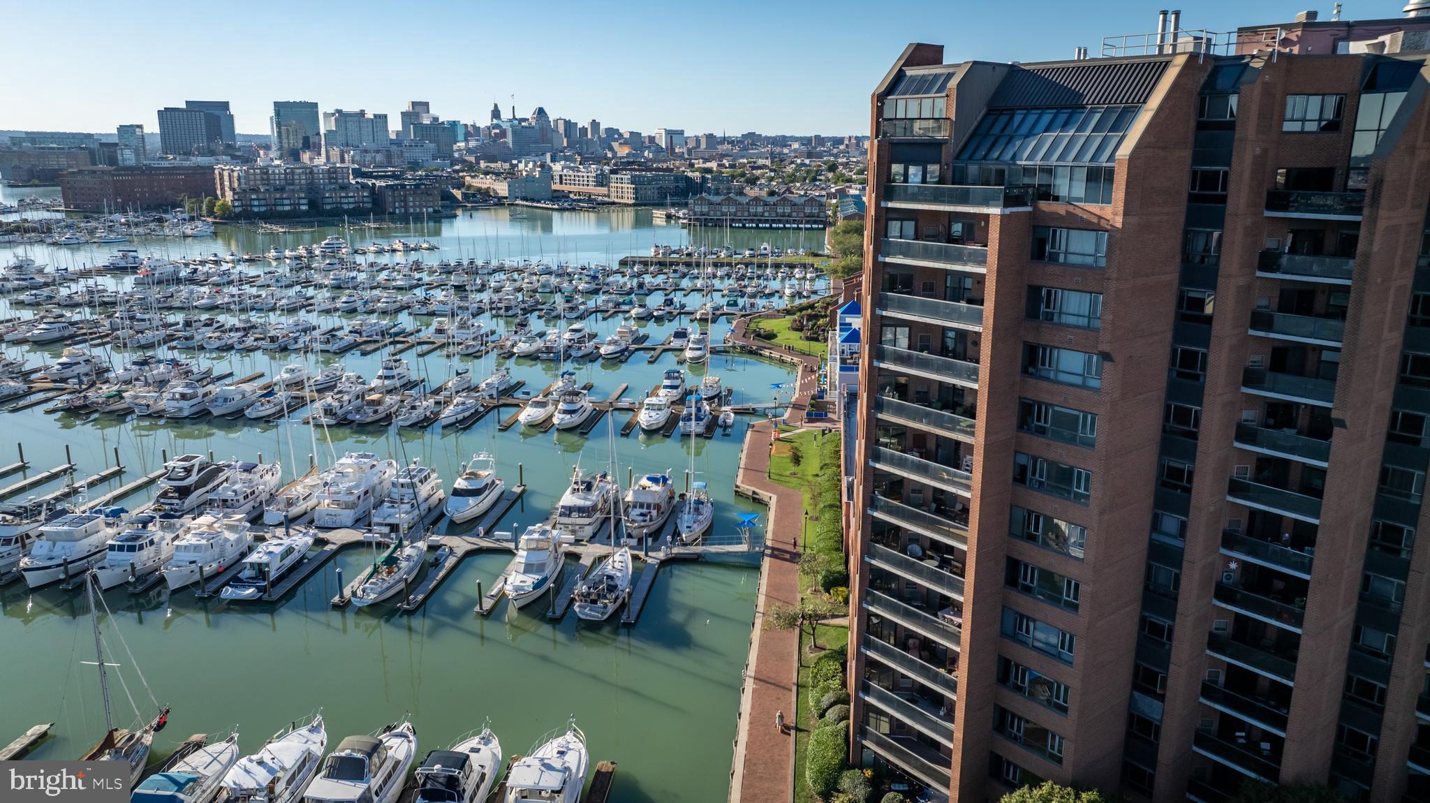 ANCHORAGE TOWERS - Residential