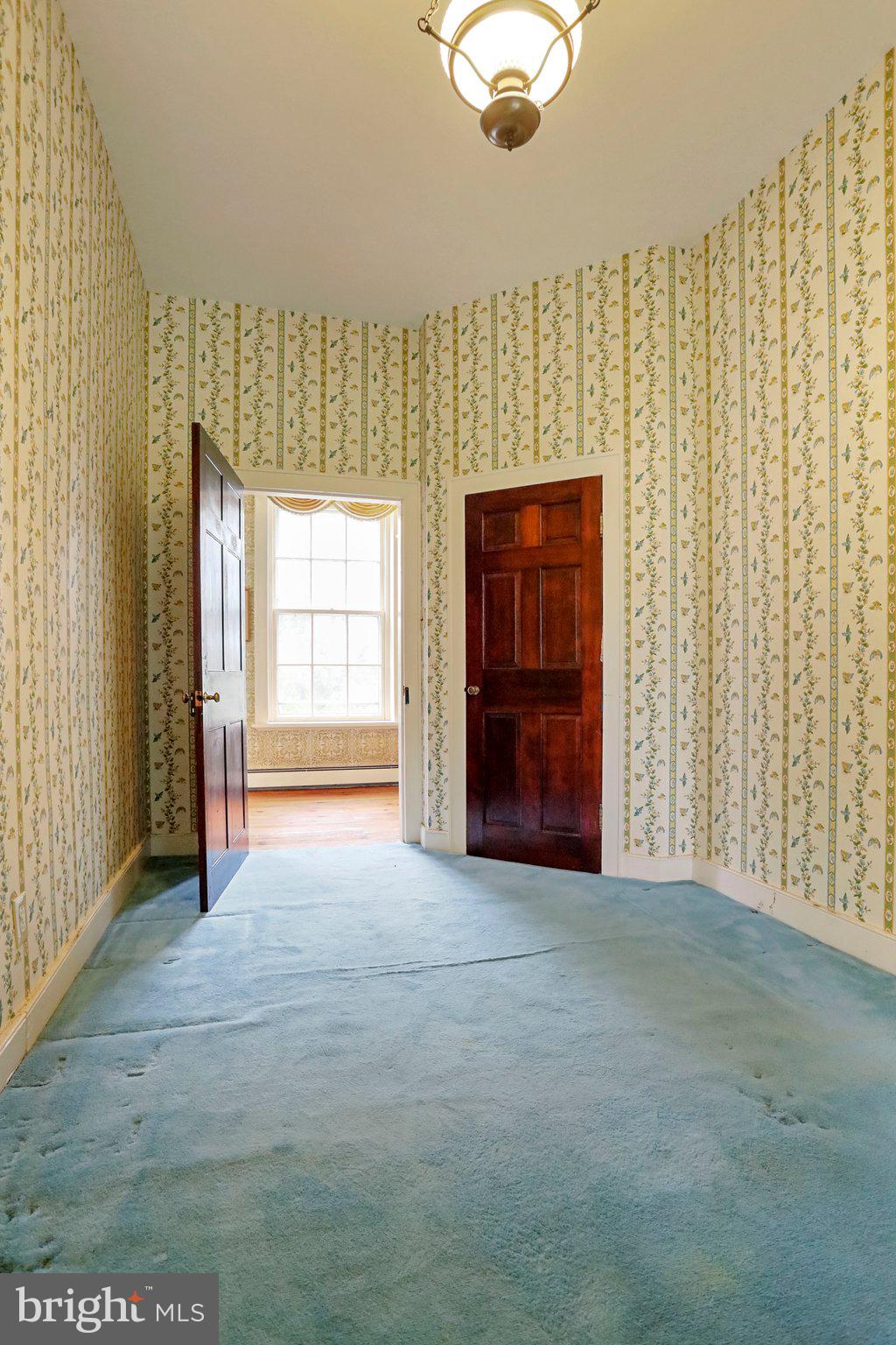 SWAN POND - Residential