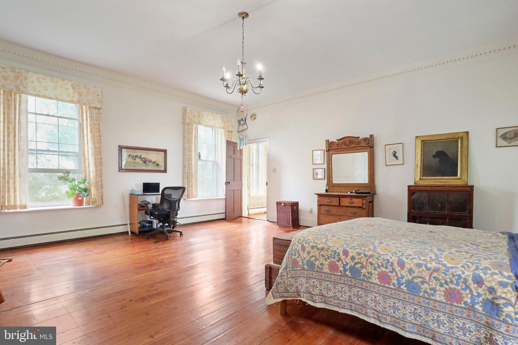 SWAN POND - Residential