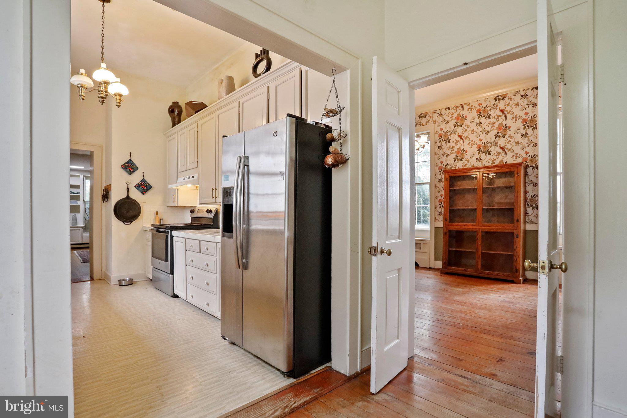 SWAN POND - Residential