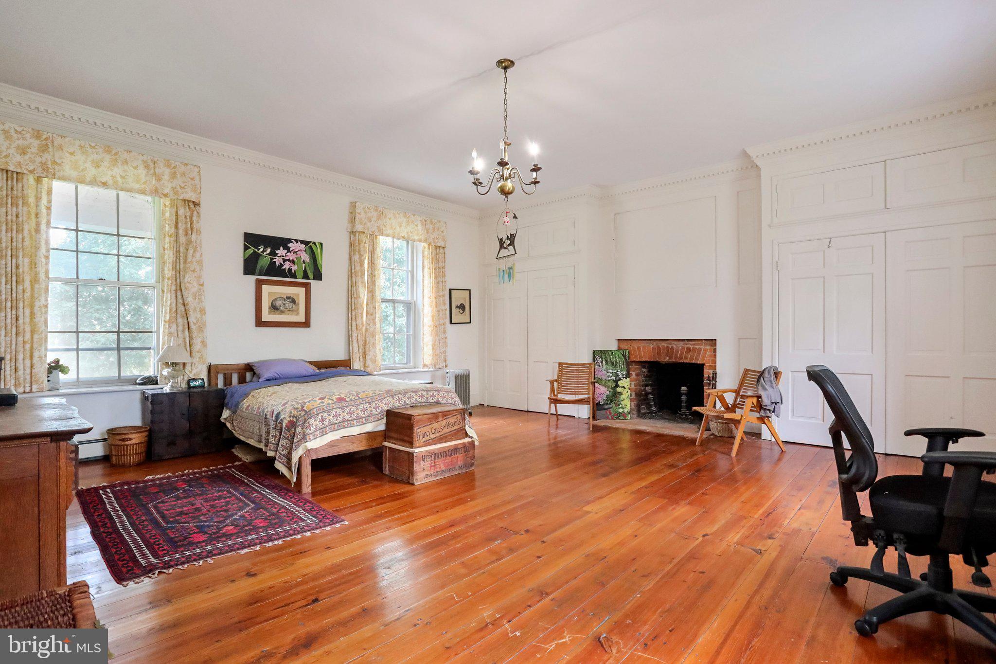 SWAN POND - Residential