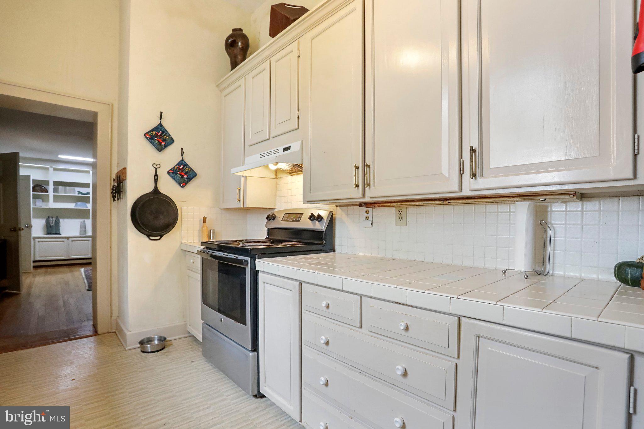 SWAN POND - Residential