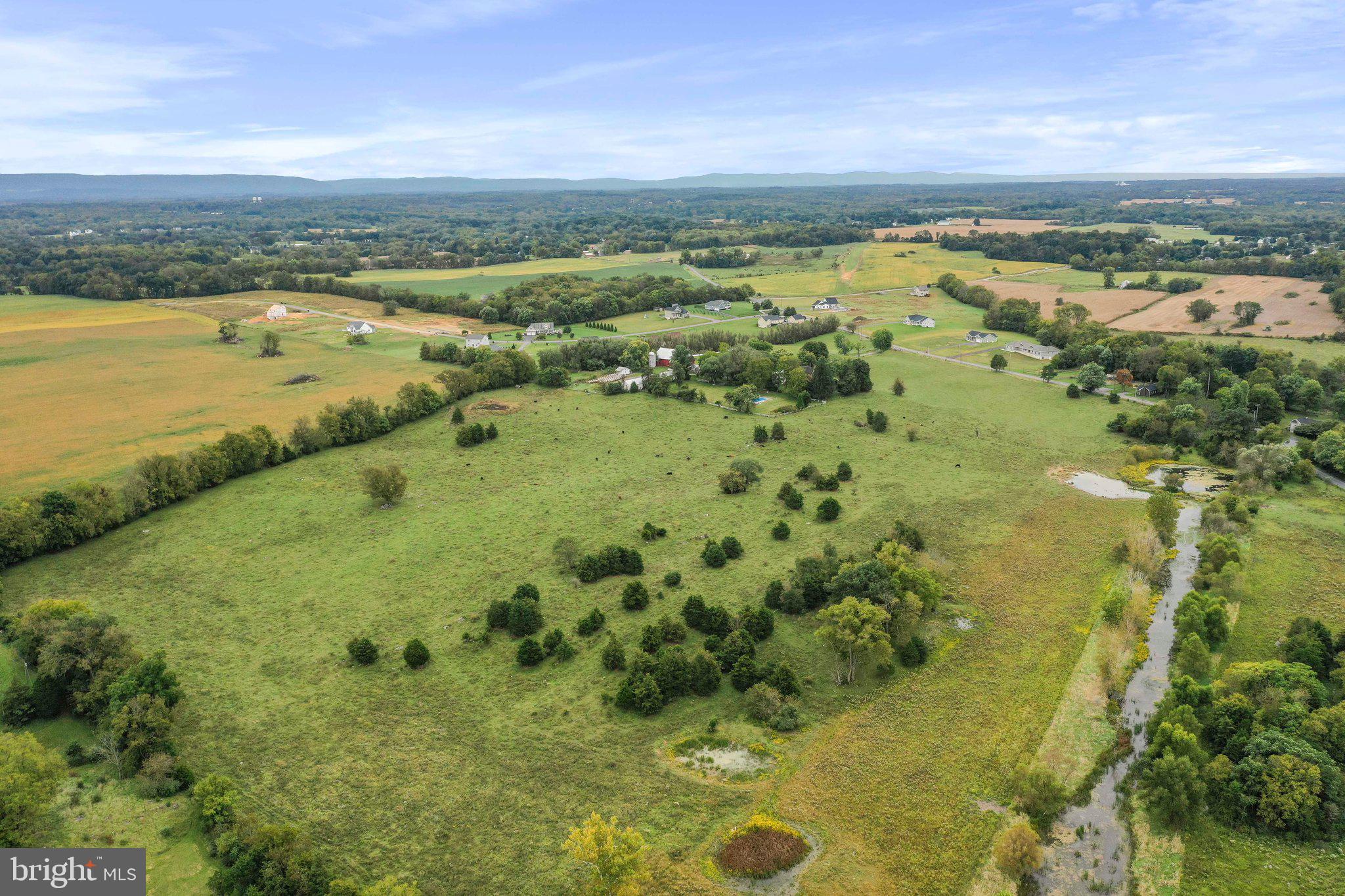 SWAN POND - Residential