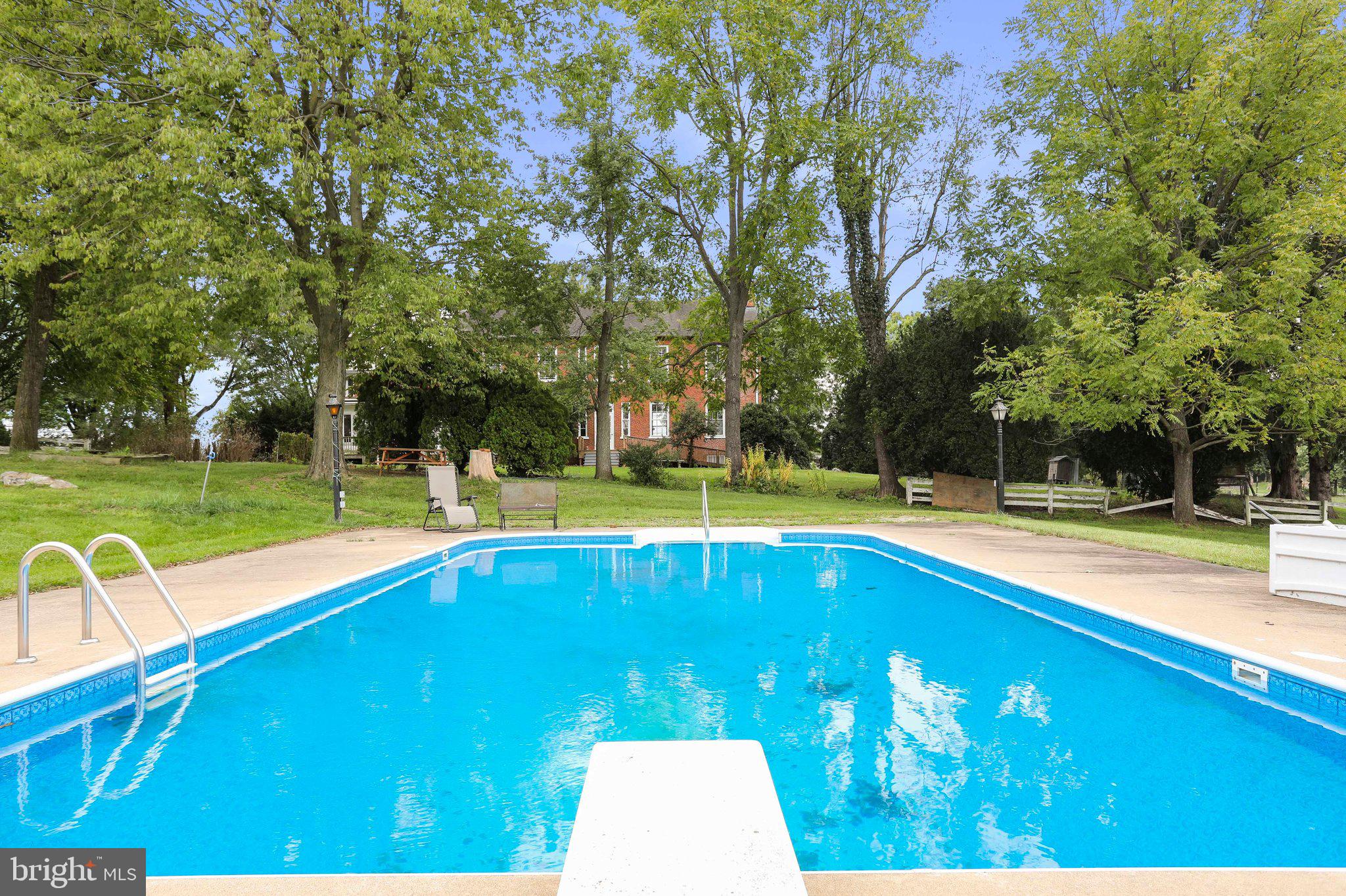 SWAN POND - Residential