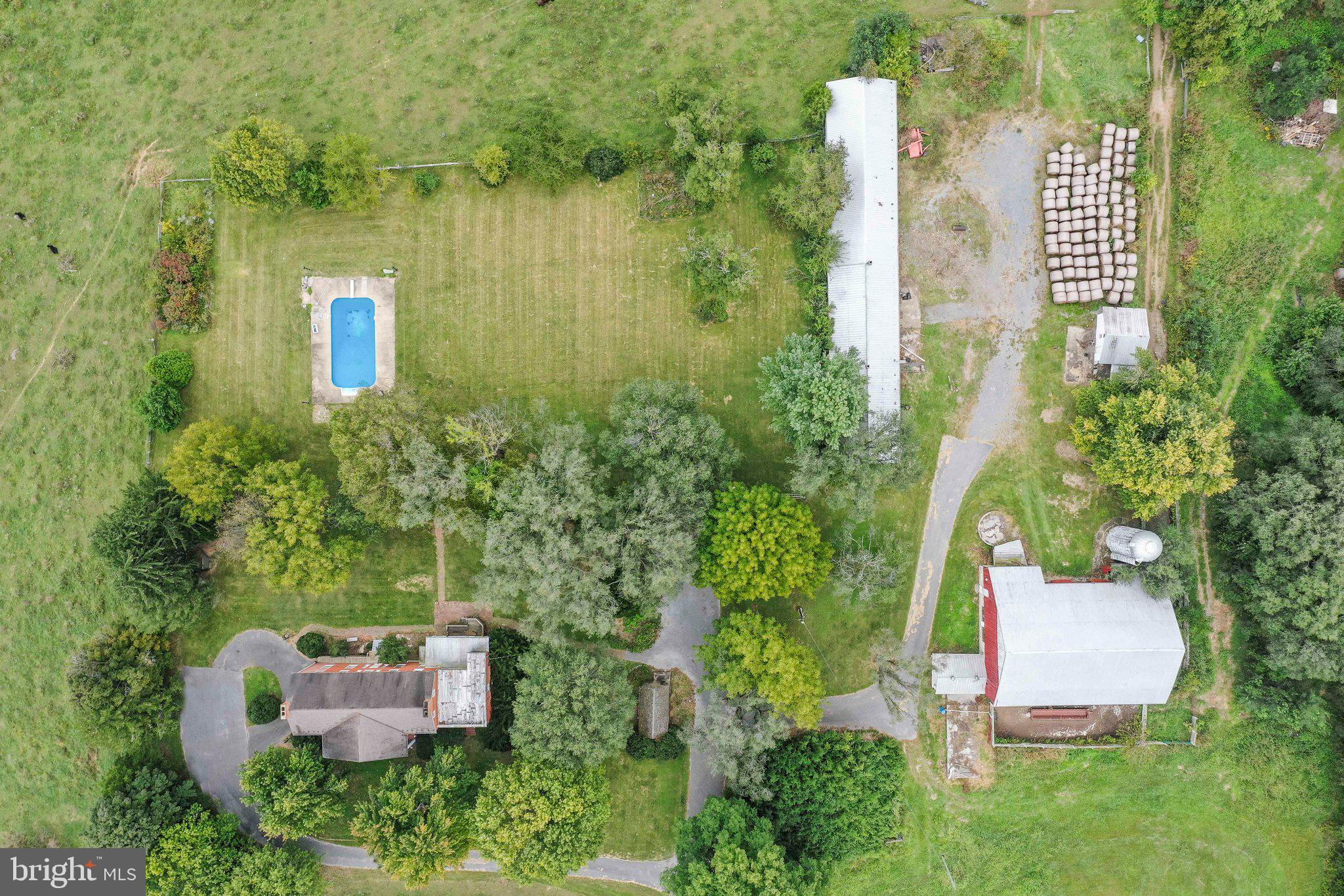 SWAN POND - Residential