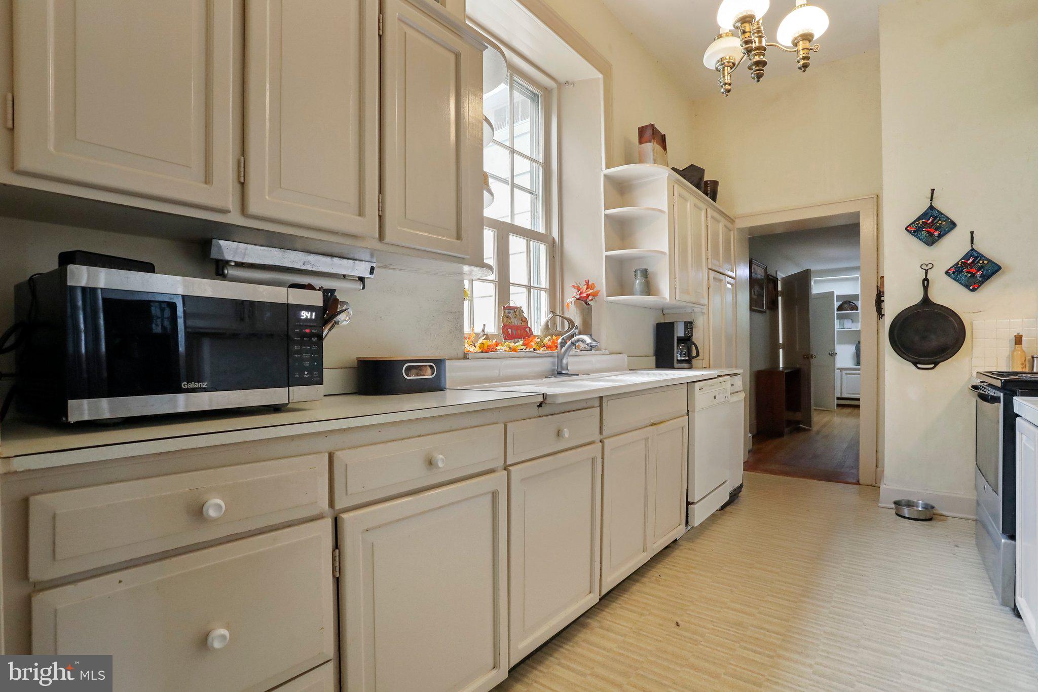 SWAN POND - Residential