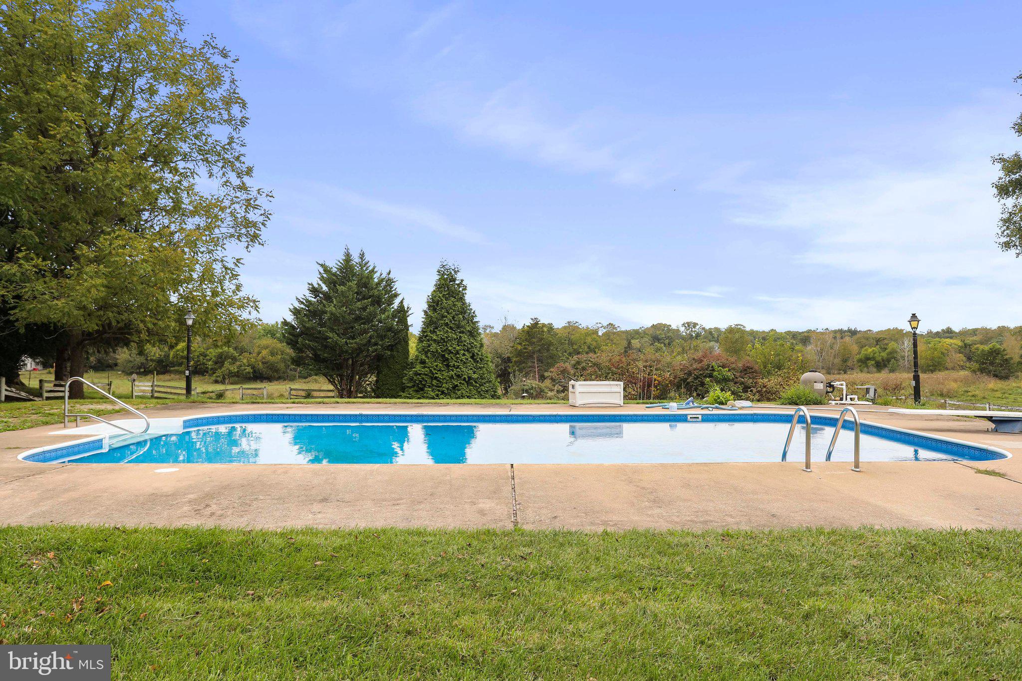 SWAN POND - Residential