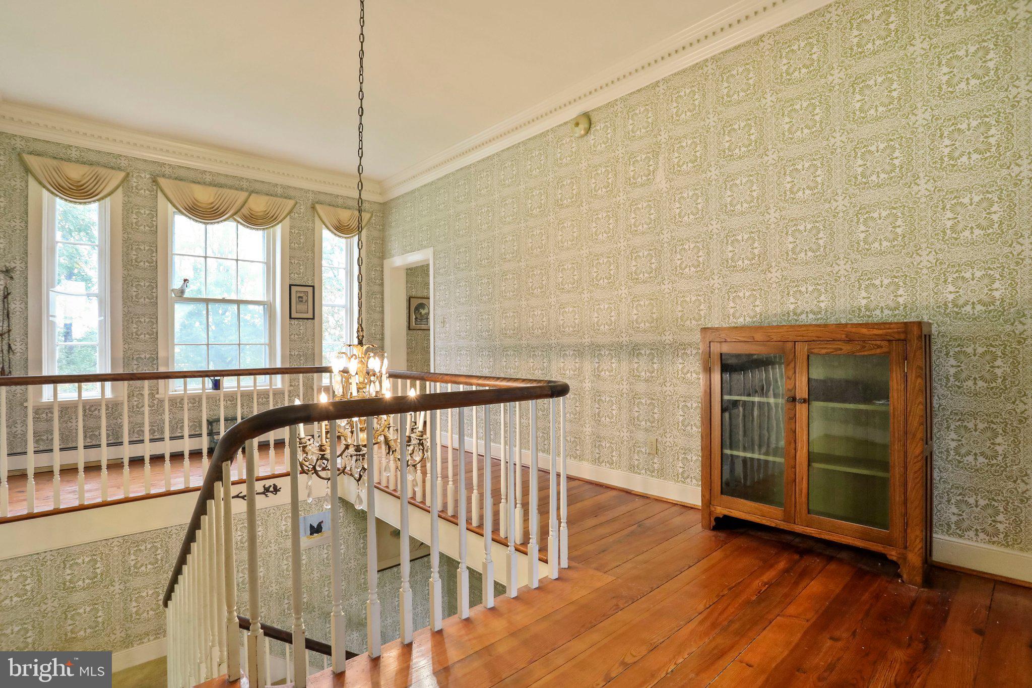 SWAN POND - Residential