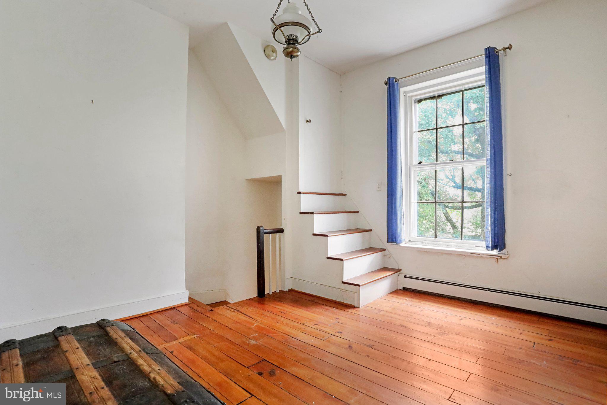 SWAN POND - Residential