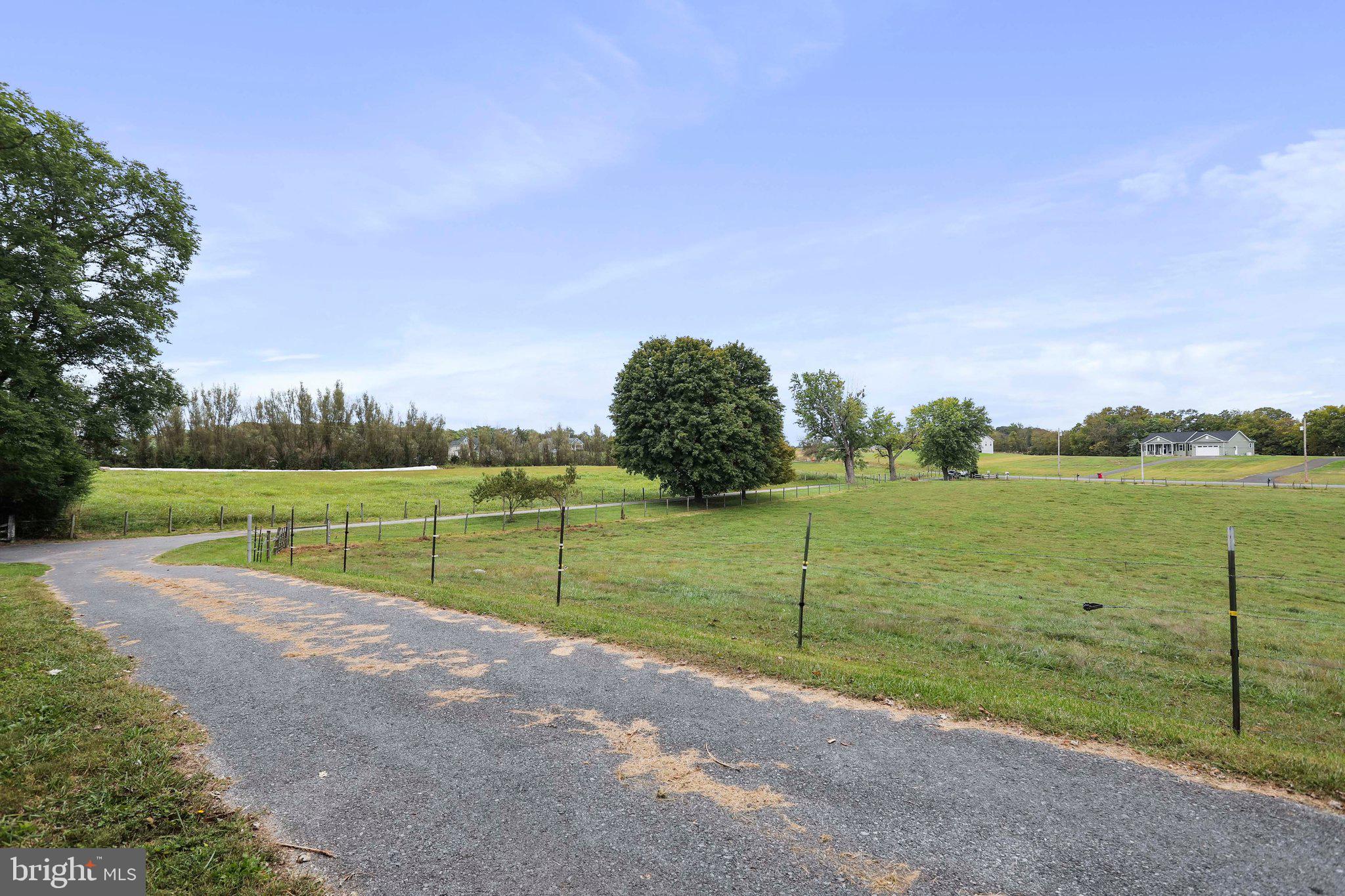 SWAN POND - Residential