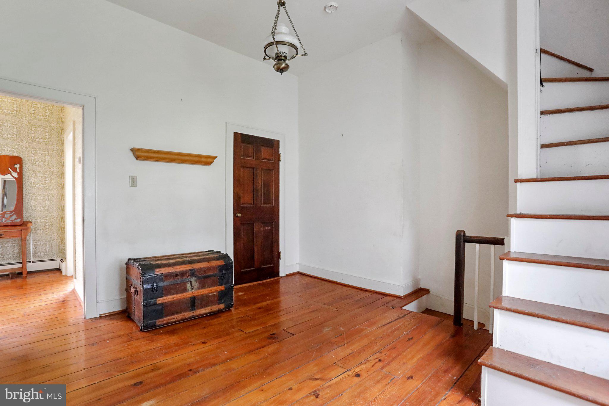 SWAN POND - Residential