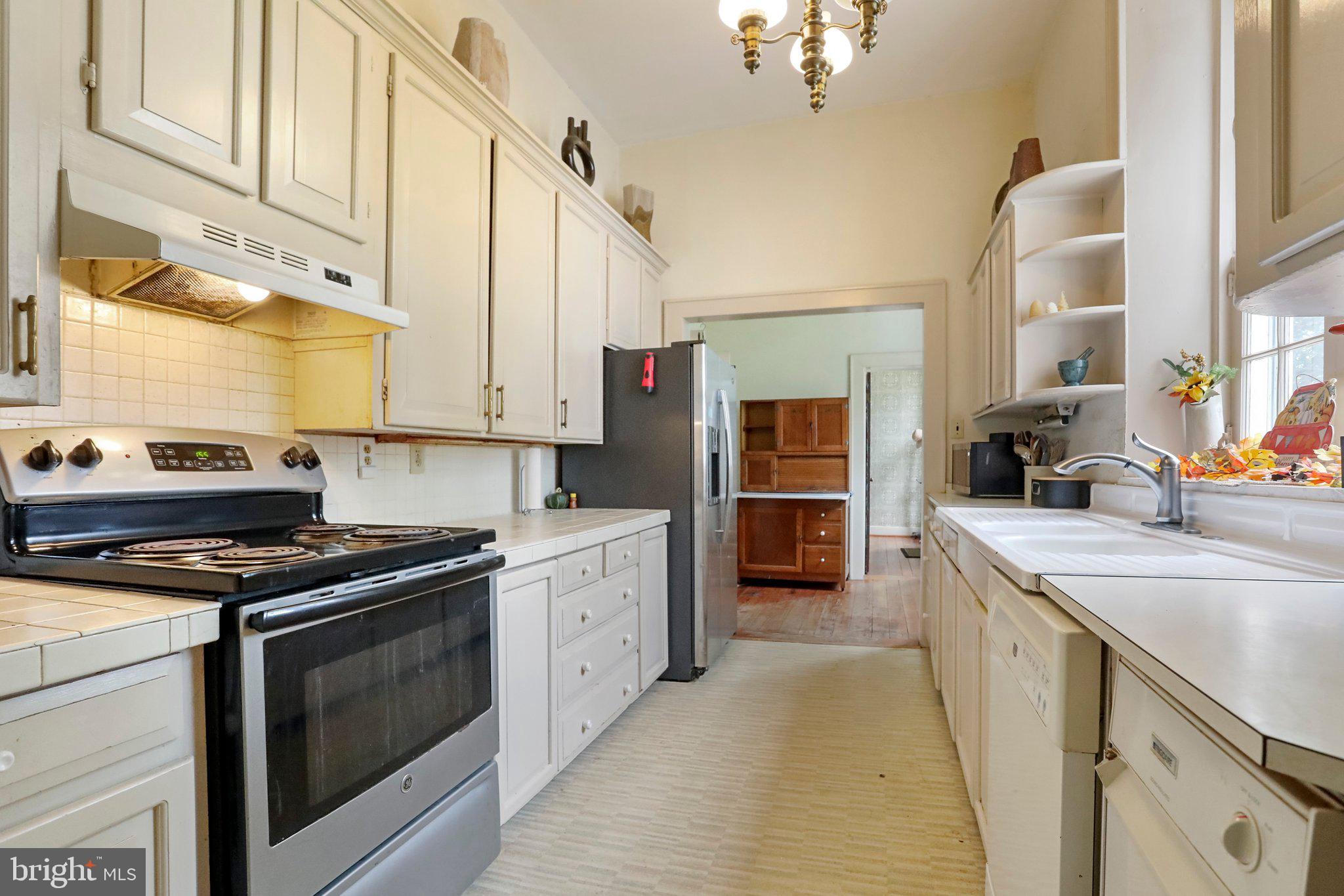 SWAN POND - Residential