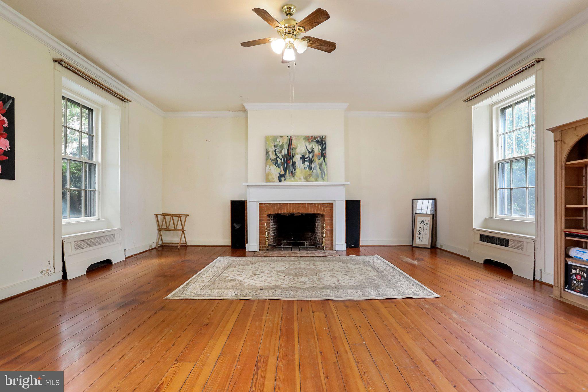 SWAN POND - Residential