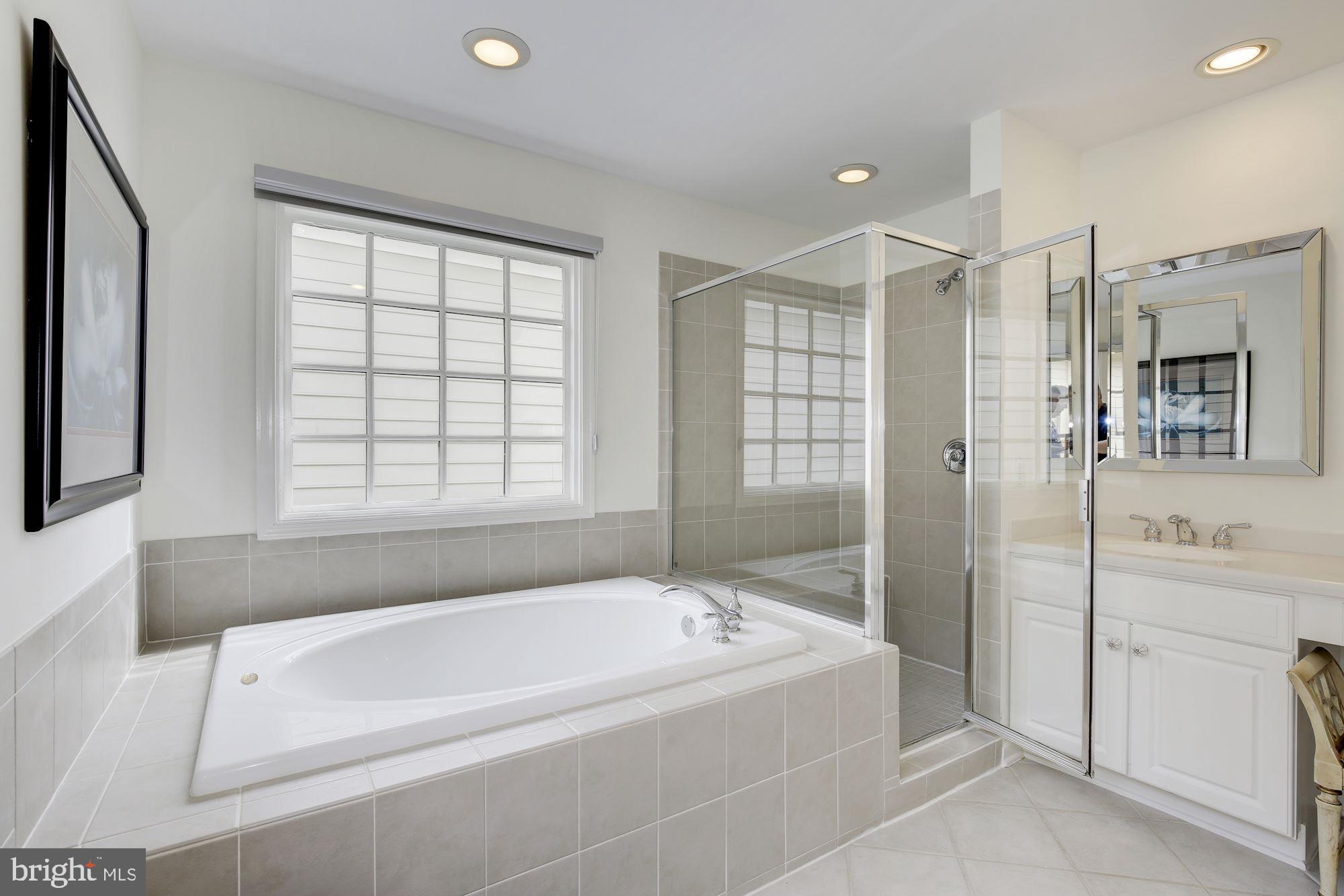 FALLSGROVE - Residential