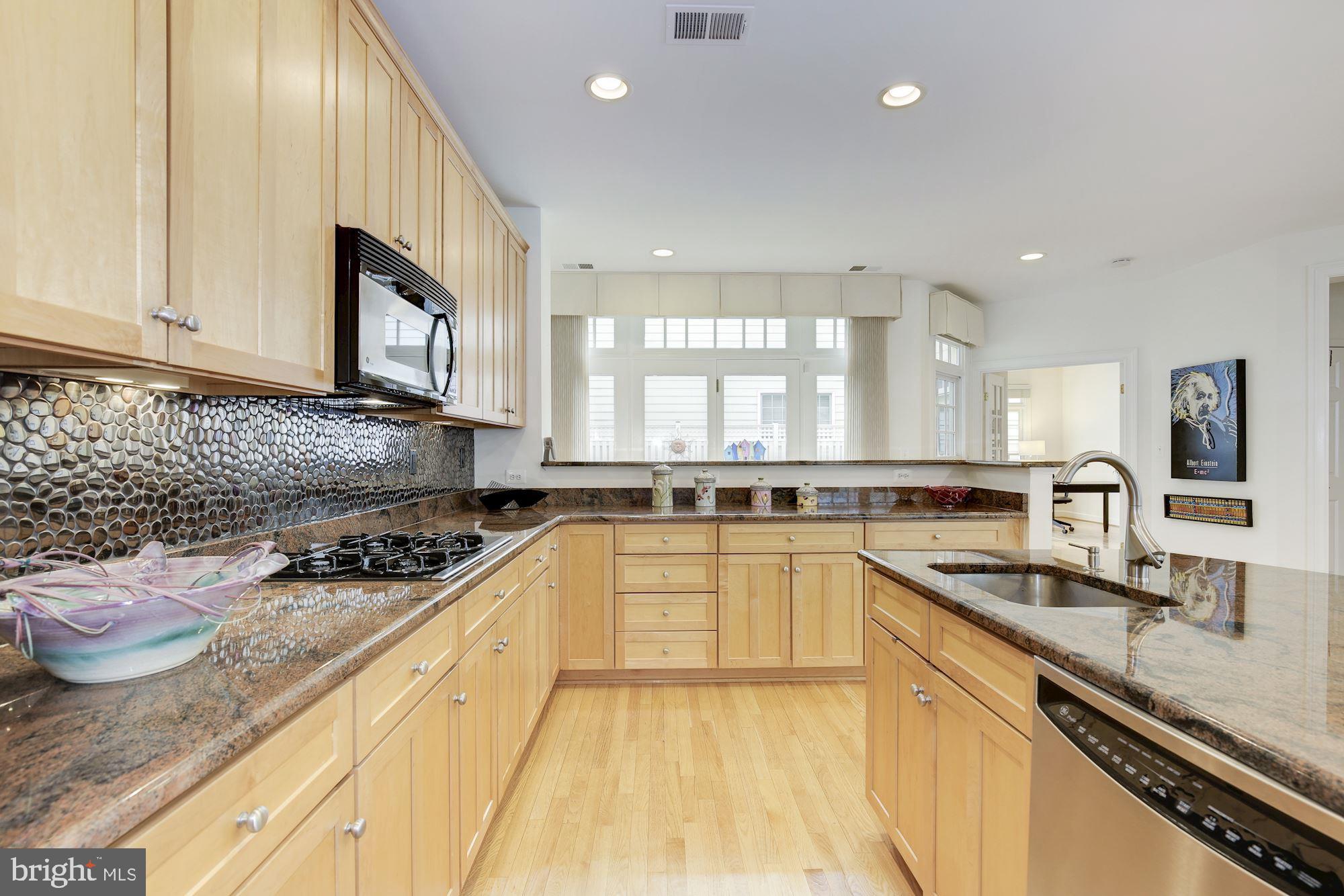 FALLSGROVE - Residential