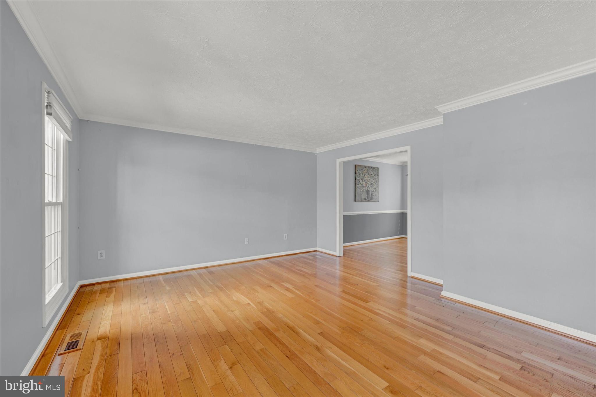 HINES ESTATES - Residential