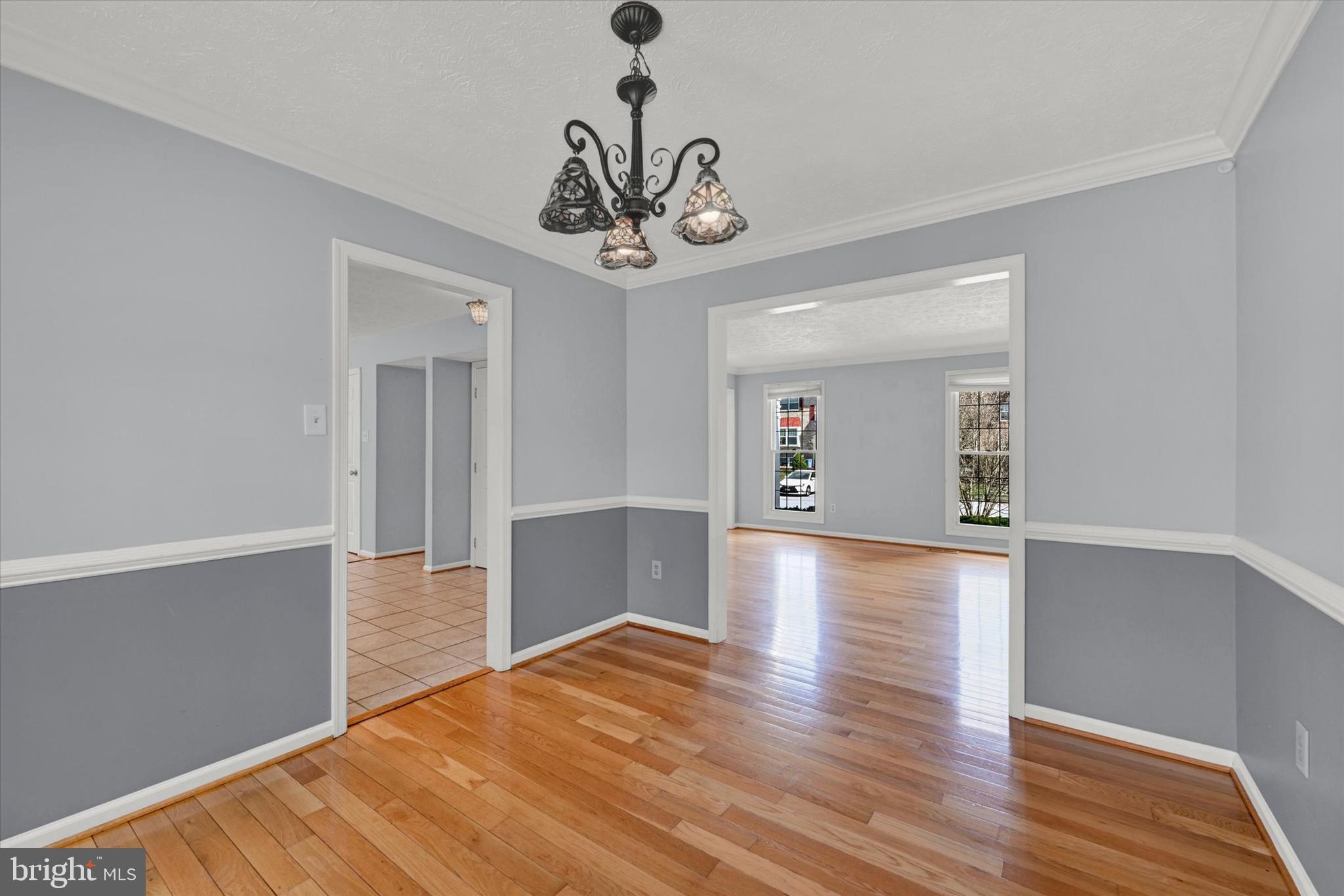 HINES ESTATES - Residential