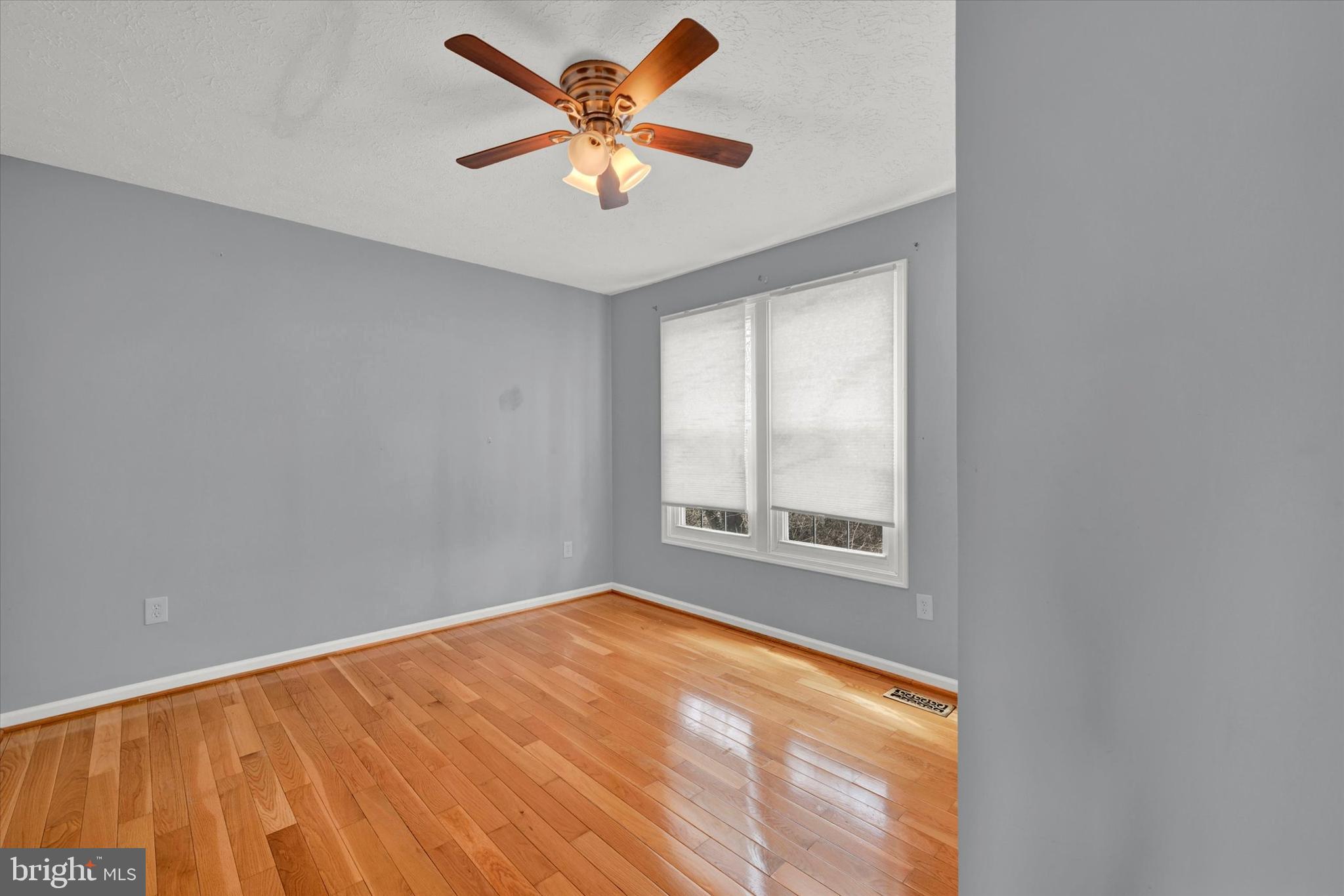 HINES ESTATES - Residential