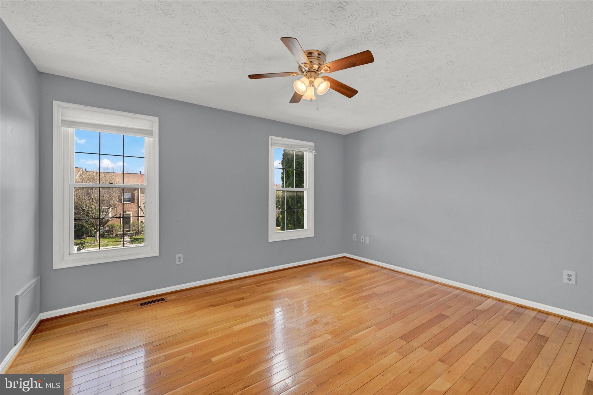 HINES ESTATES - Residential